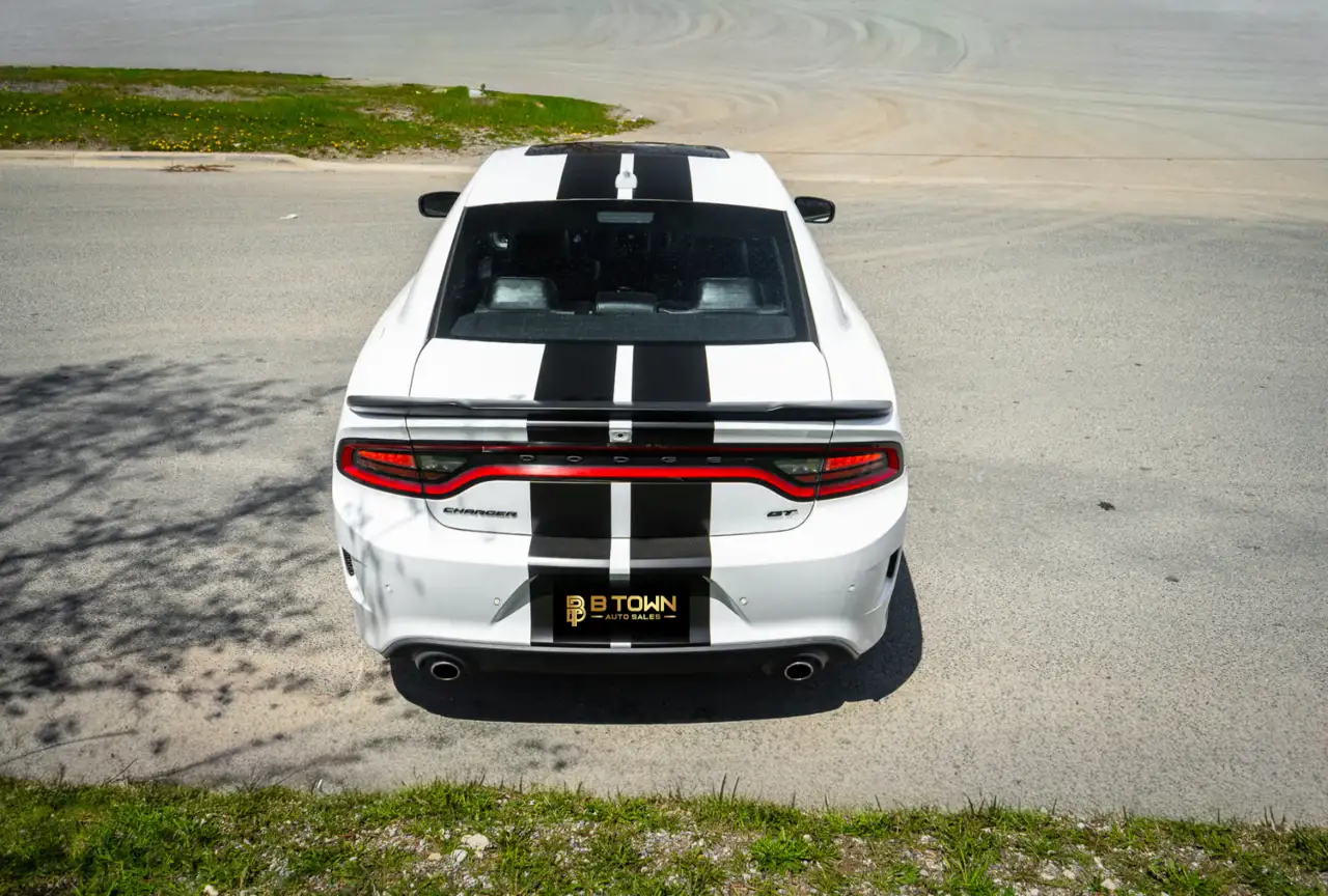 Dodge Charger снимка Dodge Charger
