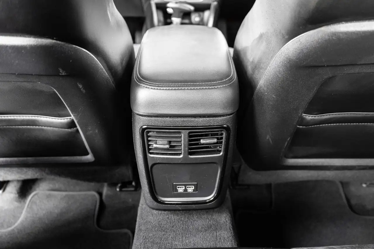 Dodge Charger снимка Dodge Charger