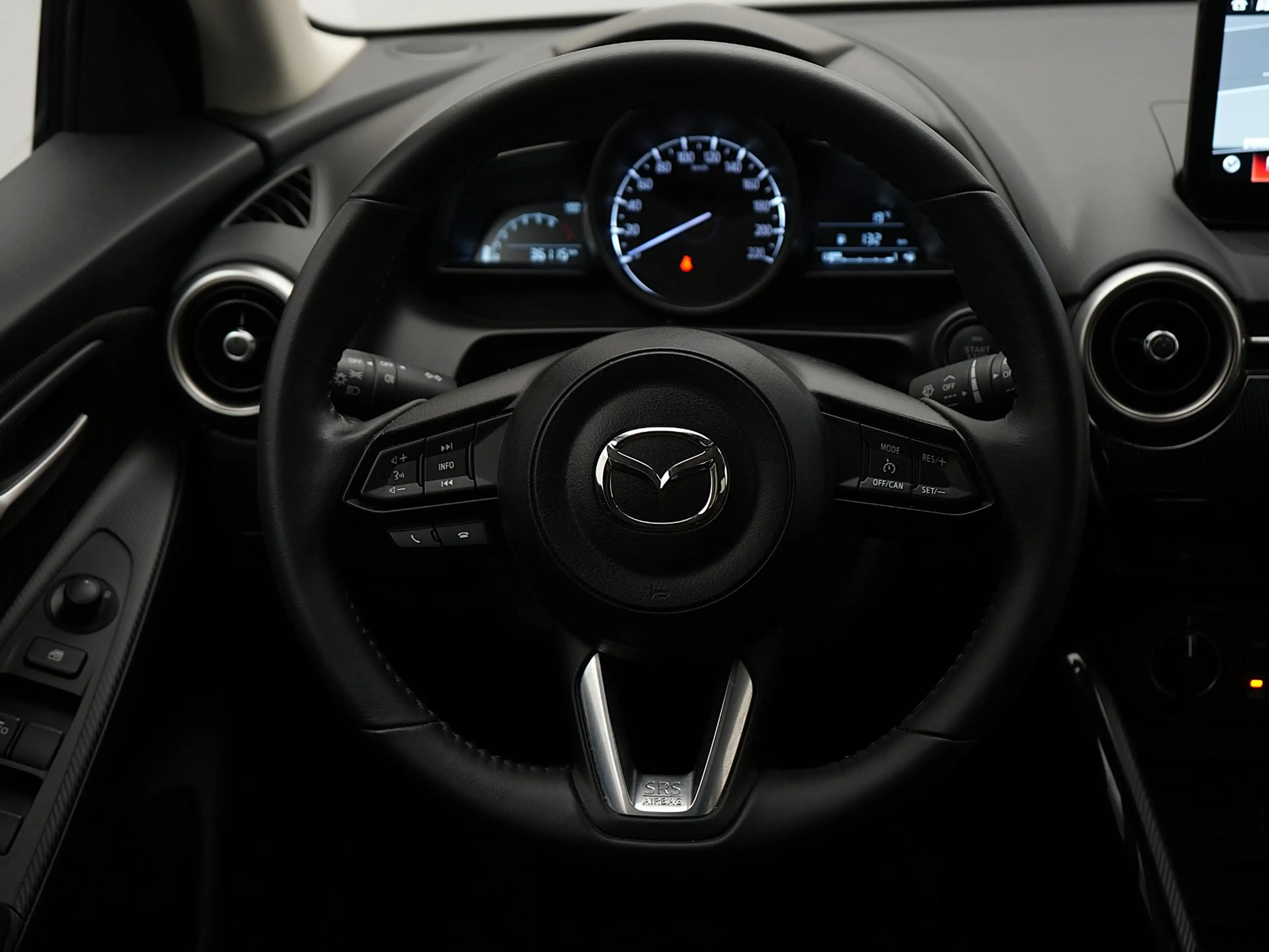 Mazda 2 1.5 Skyactiv-G Comfort met navigatie : dealer onde — photo 26