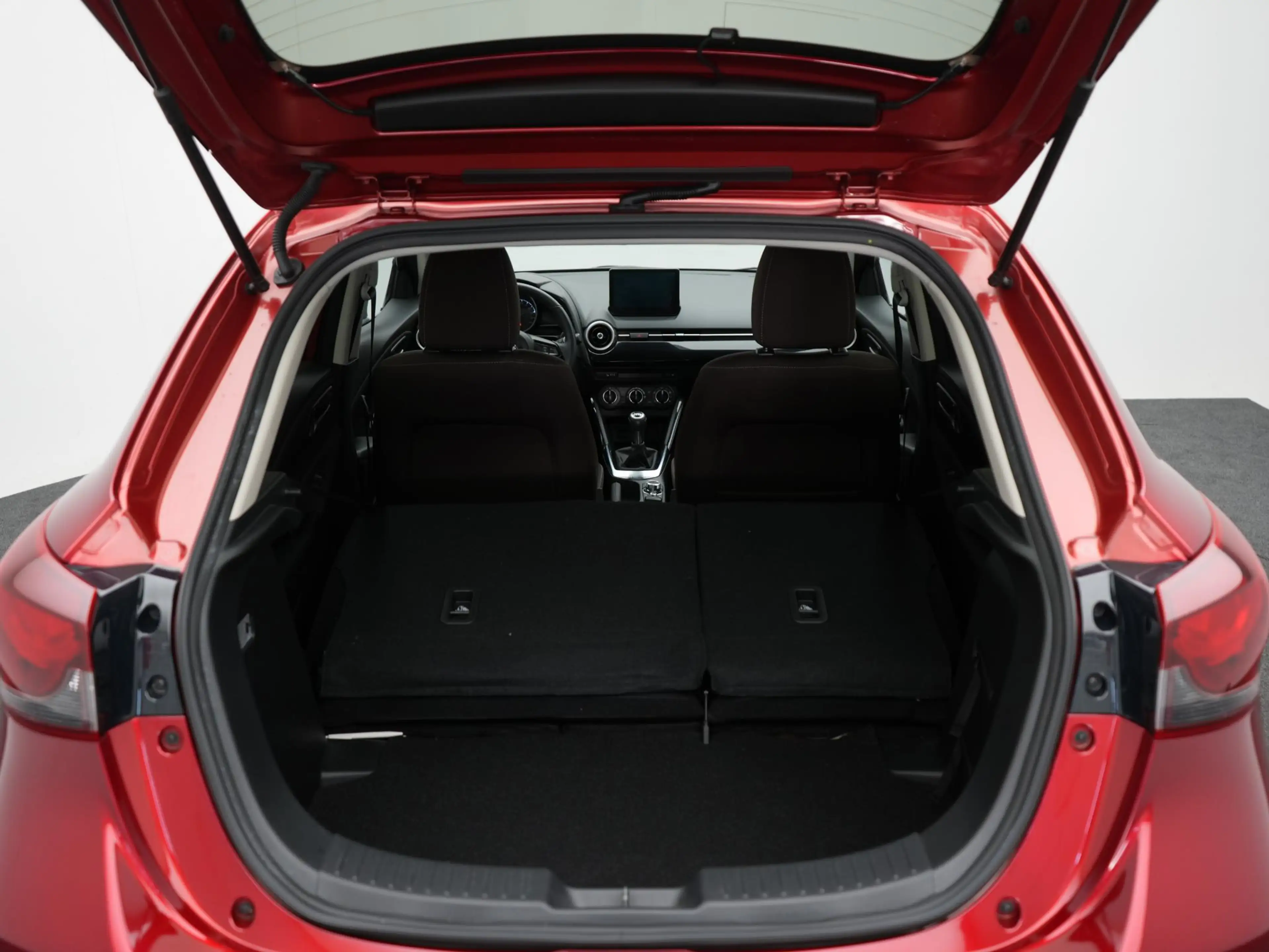 Mazda 2 1.5 Skyactiv-G Comfort met navigatie : dealer onde — photo 18