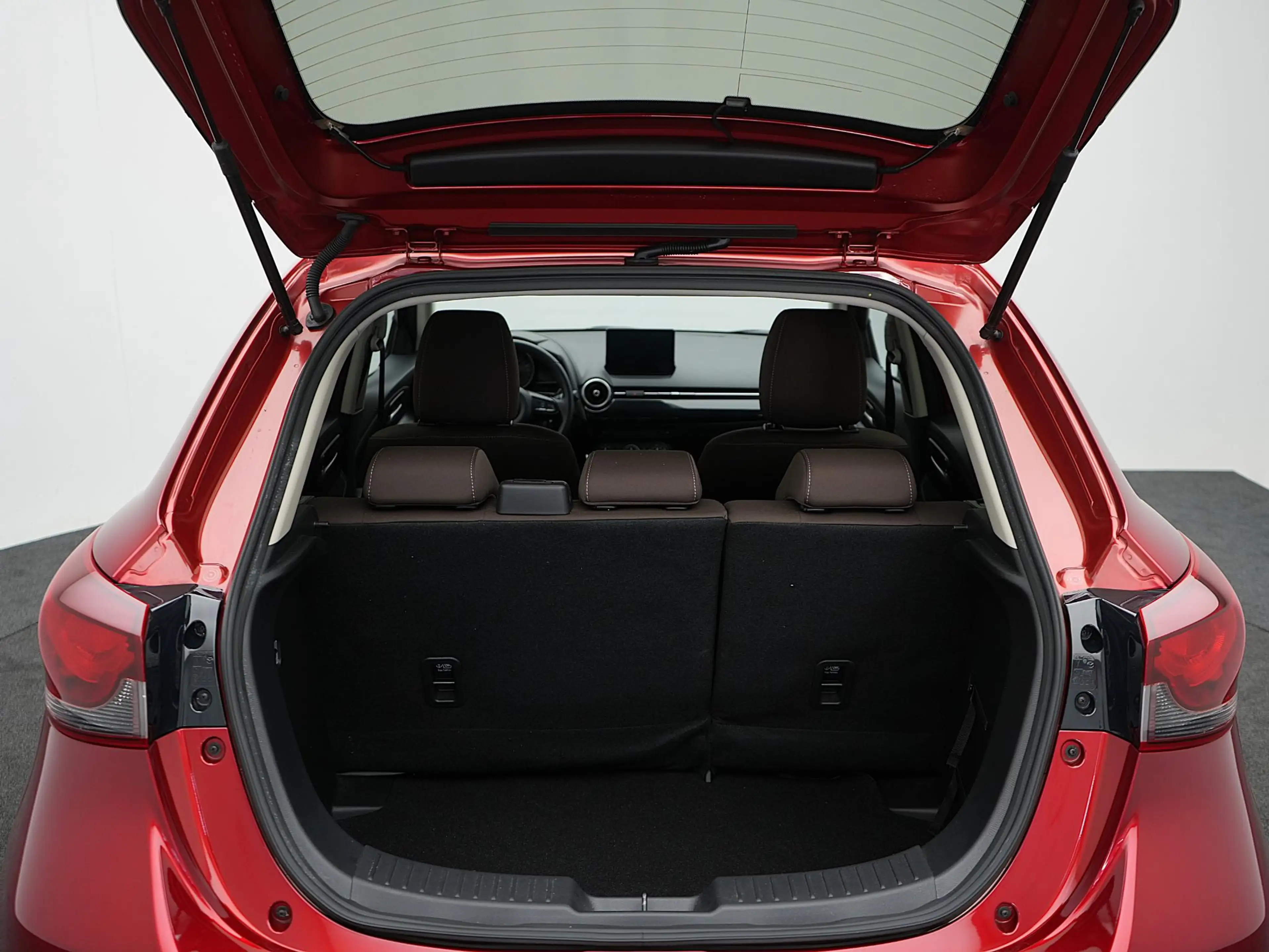 Mazda 2 1.5 Skyactiv-G Comfort met navigatie : dealer onde — photo 16