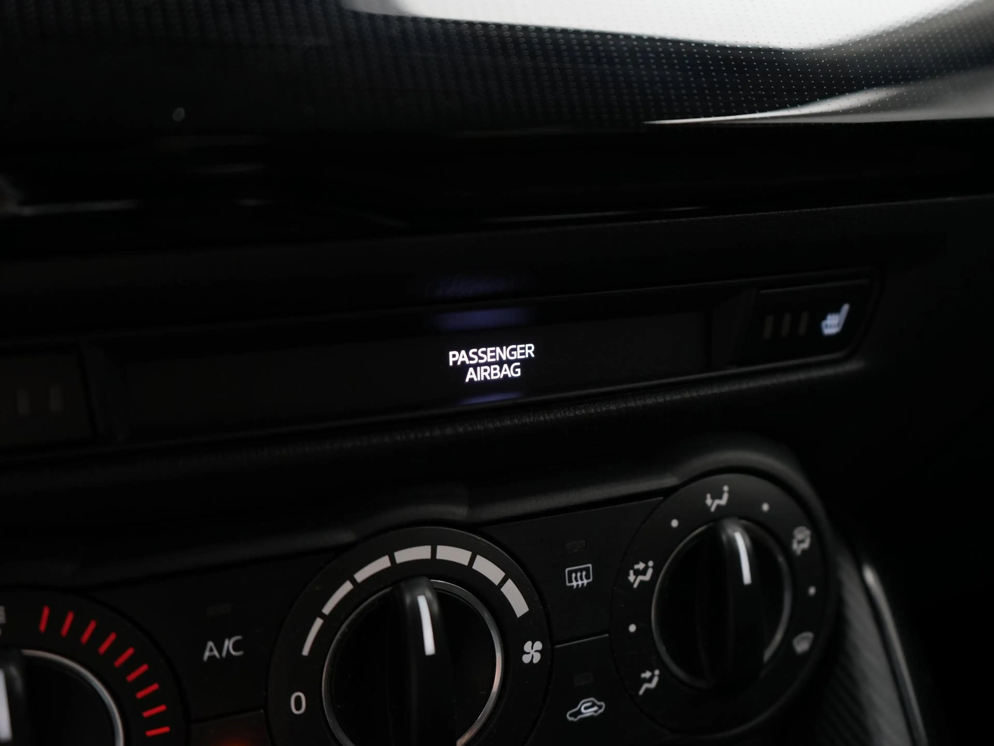 Mazda 2 1.5 Skyactiv-G Comfort met navigatie : dealer onde — photo 41