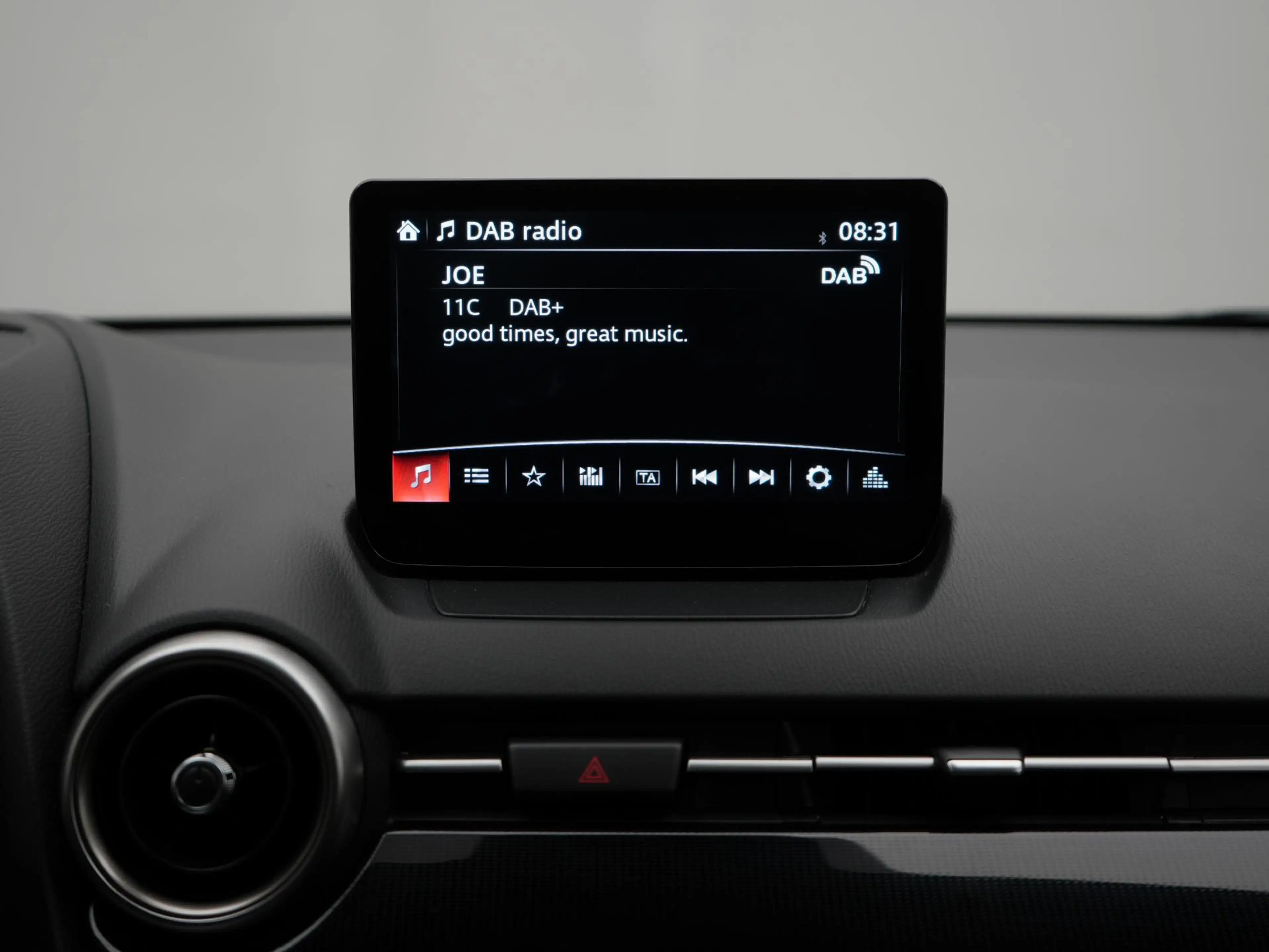Mazda 2 1.5 Skyactiv-G Comfort met navigatie : dealer onde — photo 39