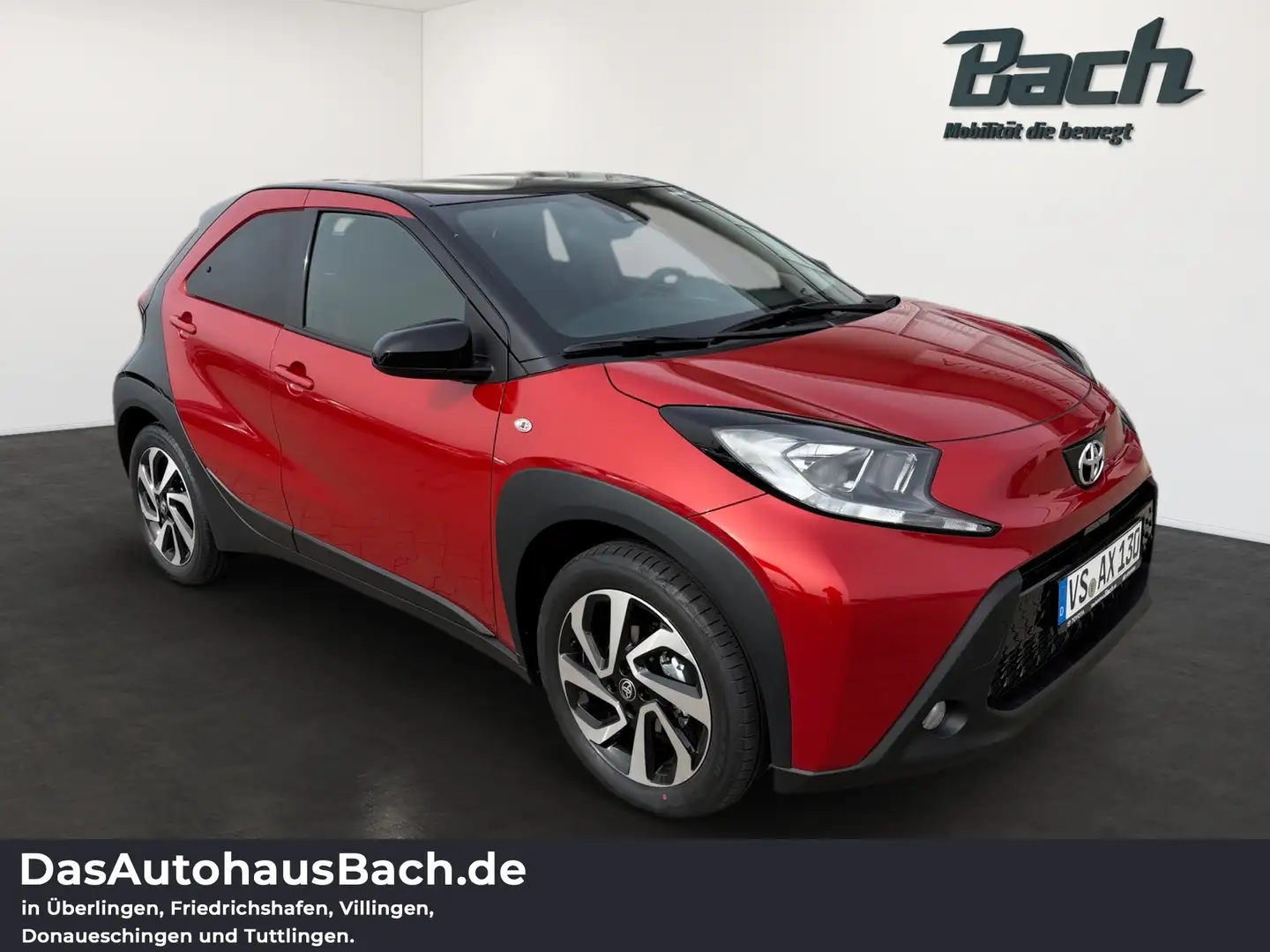 Toyota Aygo X 1.0 l Teamplayer Rot - 2