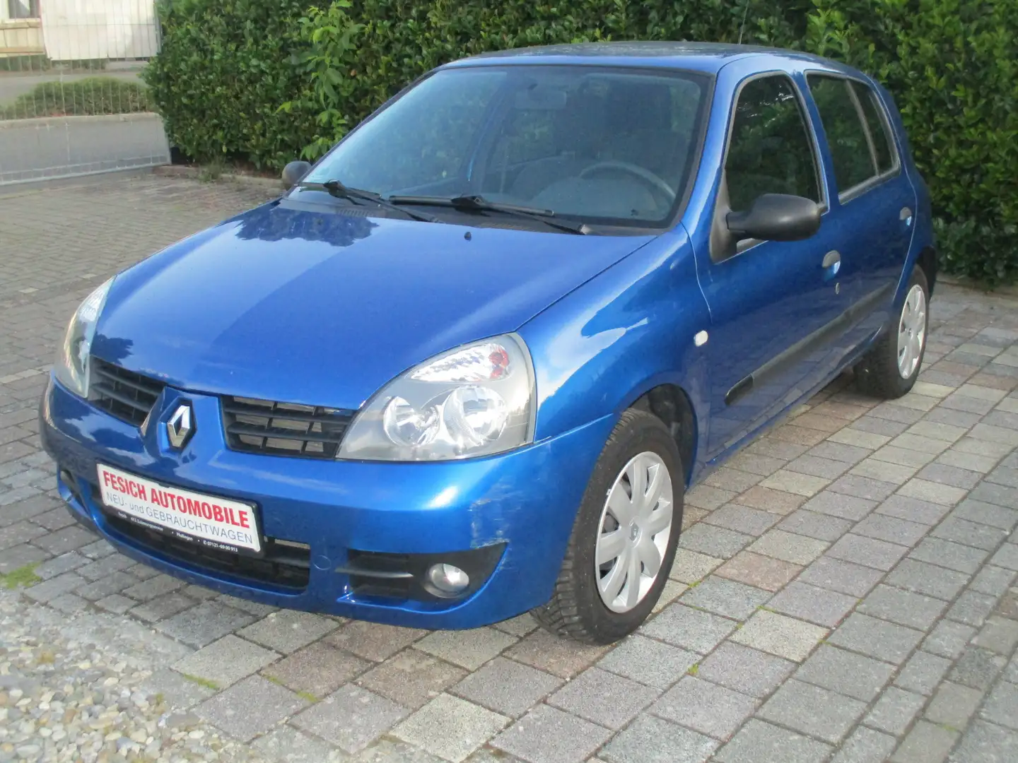 Renault Clio Campus TÜV Neu Blau - 2