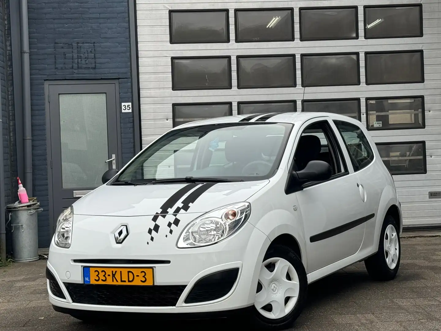 Renault Twingo 1.2 Authentique | Elek-Pakket | Airco | N.A.P Wit - 1