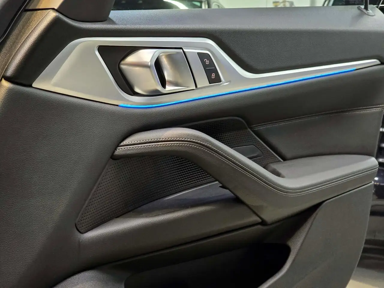 BMW i4 fotografie BMW i4