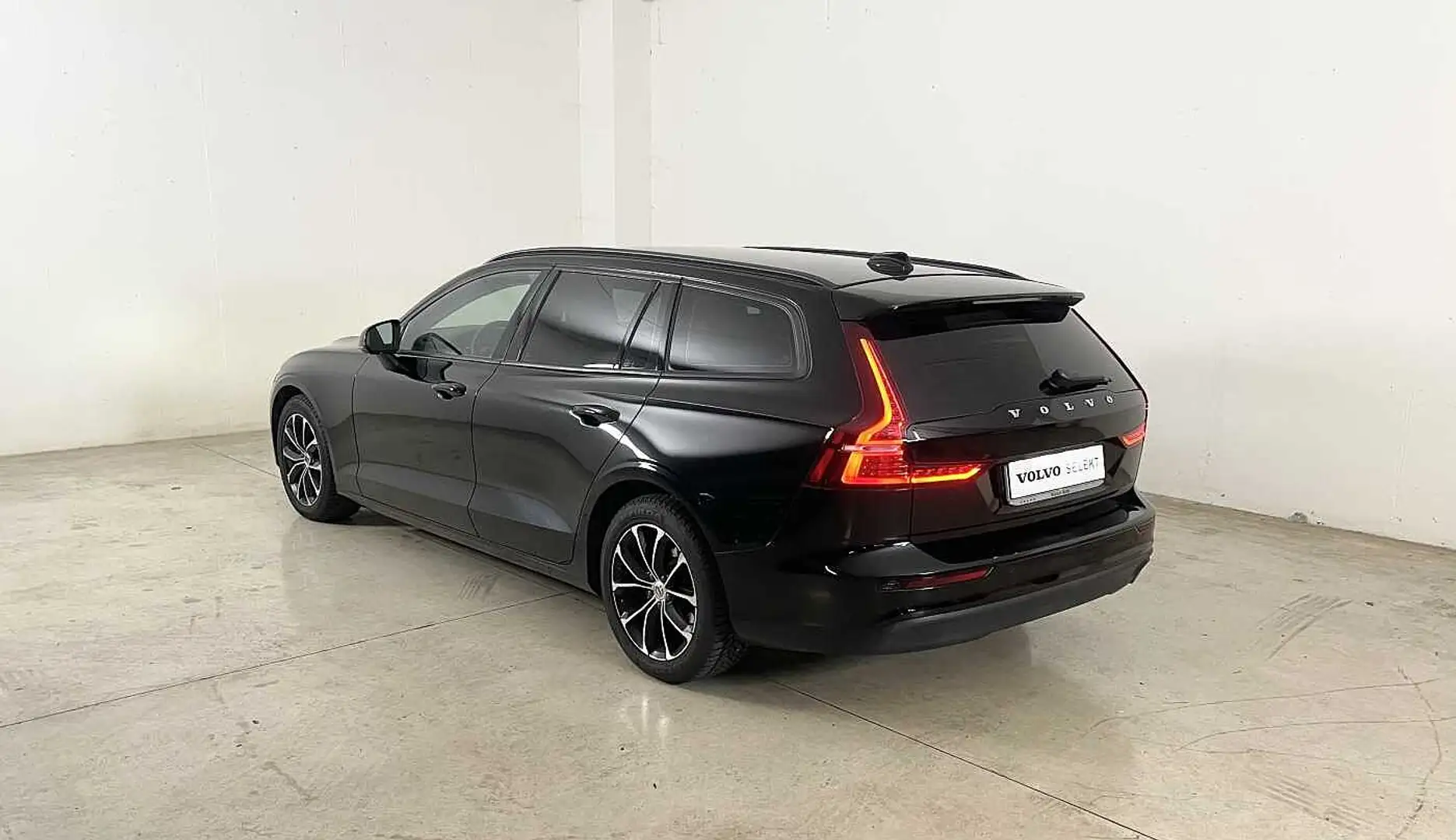 Volvo V60 D3 Business Geartronic Noir - 2