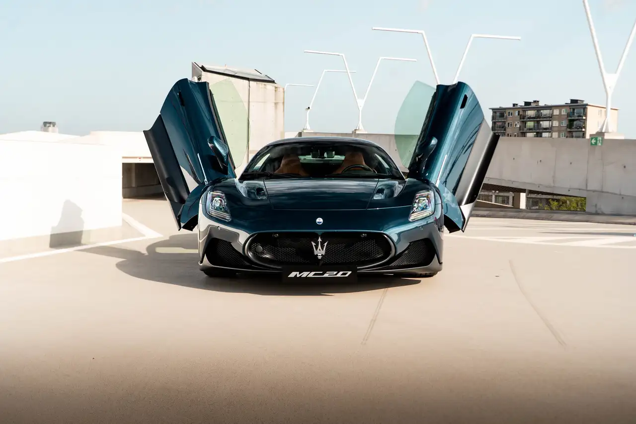 Maserati MC20 2022