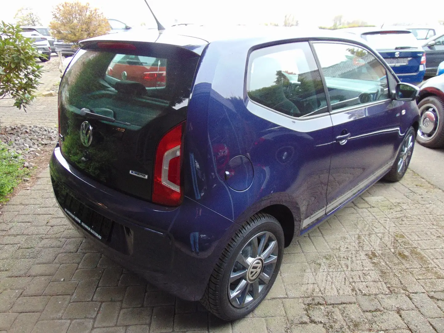 Volkswagen up! 1.0 55kW BlueMotion Techn ASG club up Autom. Blau - 2