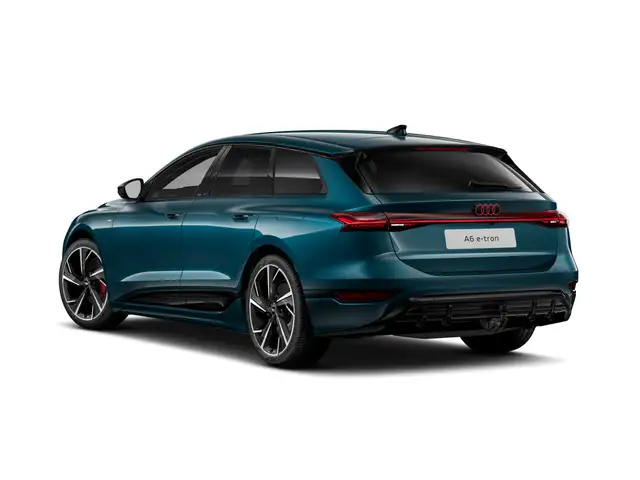 Audi E-Tron S view 5