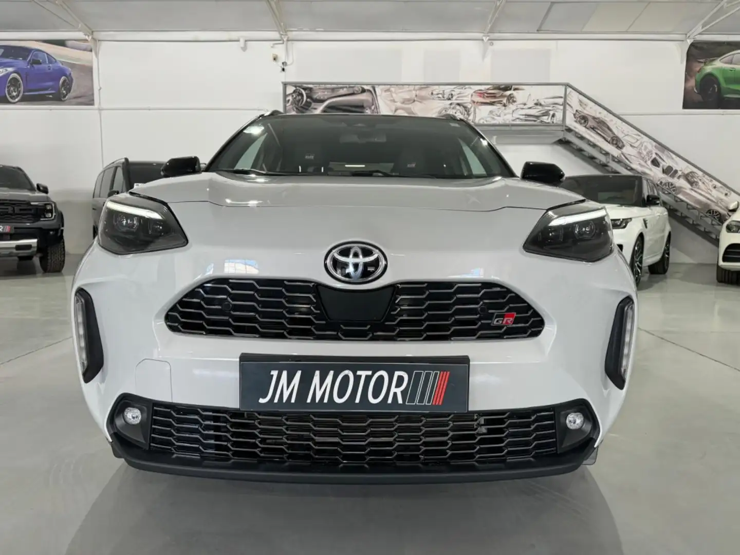 Toyota Yaris Cross Todoterreno Automático de 5 Puertas Gris - 2