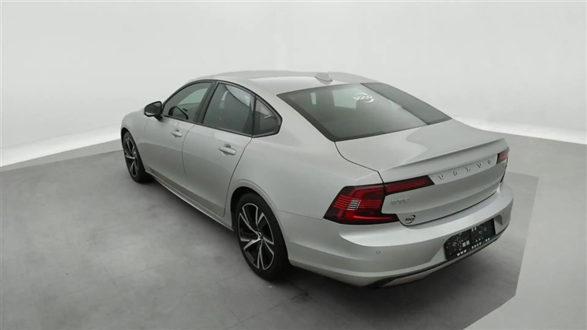 Volvo S90 2.0 D3 Geartronic Sport S-CUIR / NAVI / FULL LED / ALU18\ Argent - 2