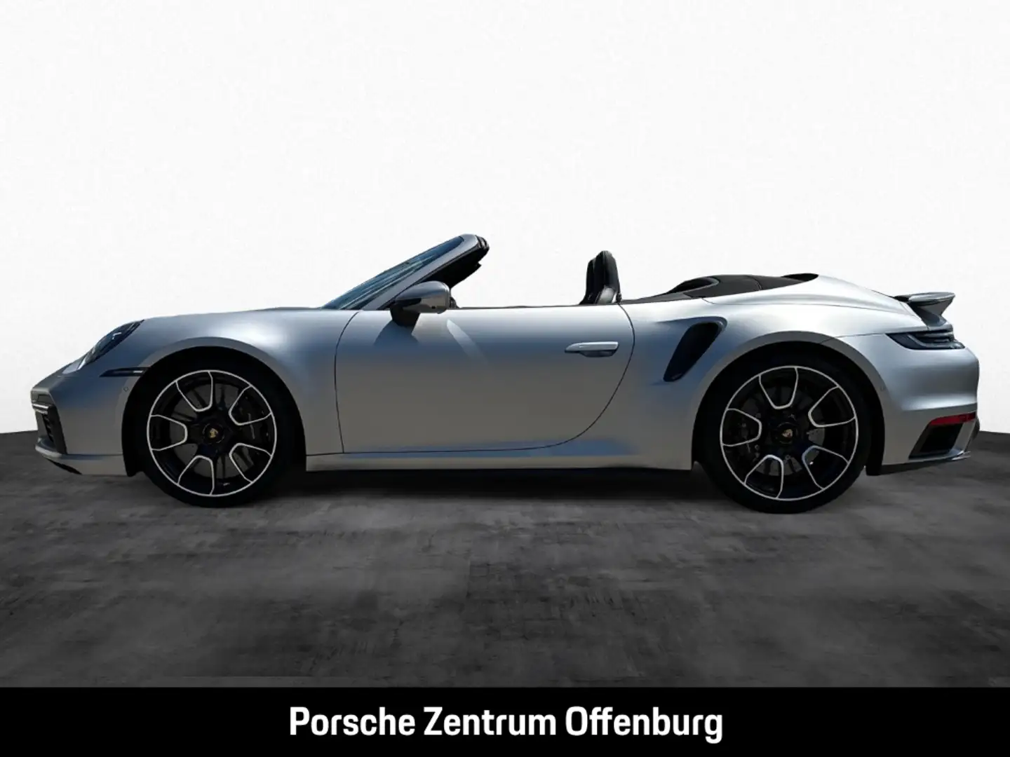 Porsche 992 (911) Turbo S Cabriolet Argent - 2