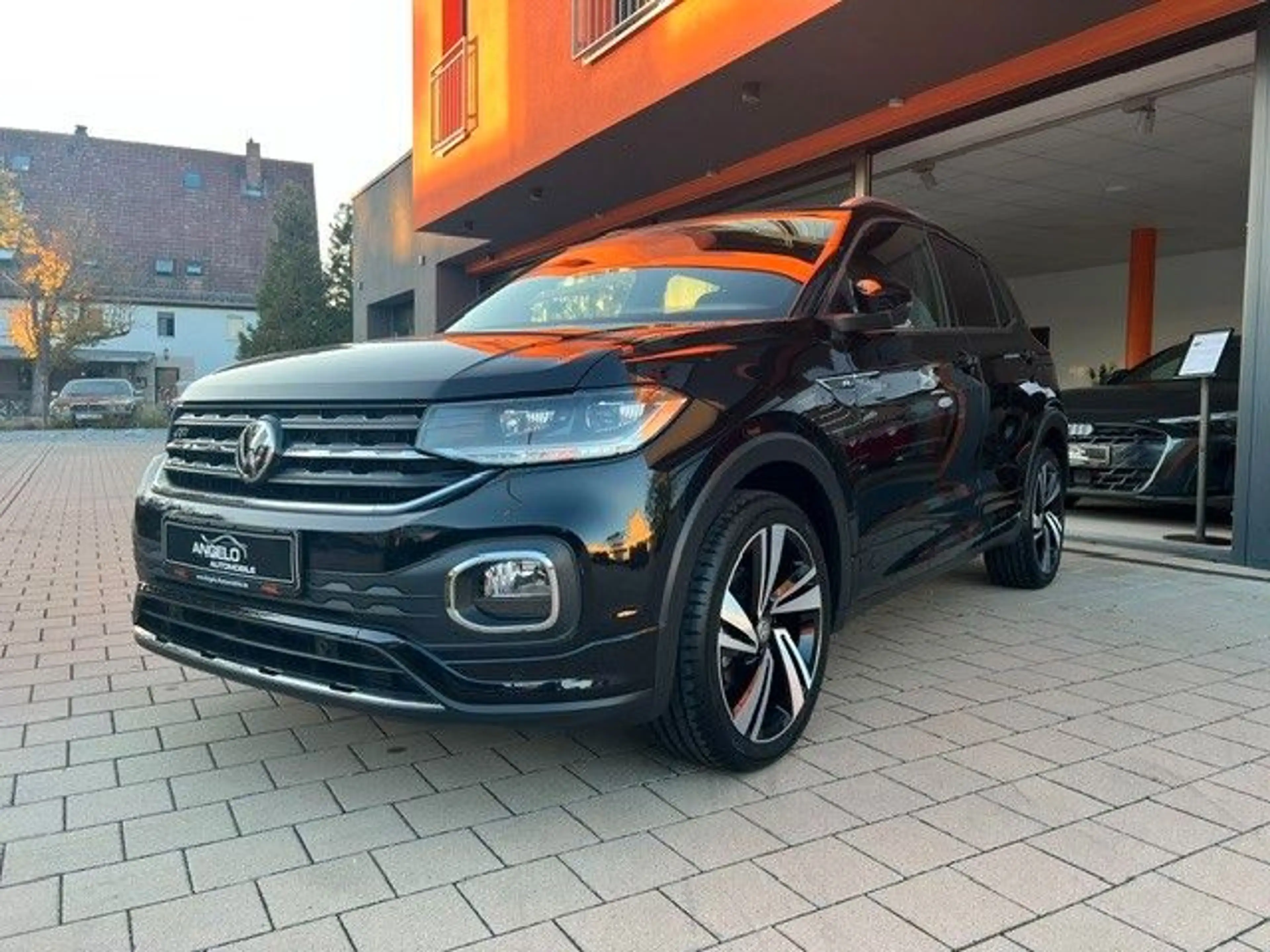 Volkswagen T-Cross 1,0 TSI Style R-Line *Navi*LED*ACC*Kame*