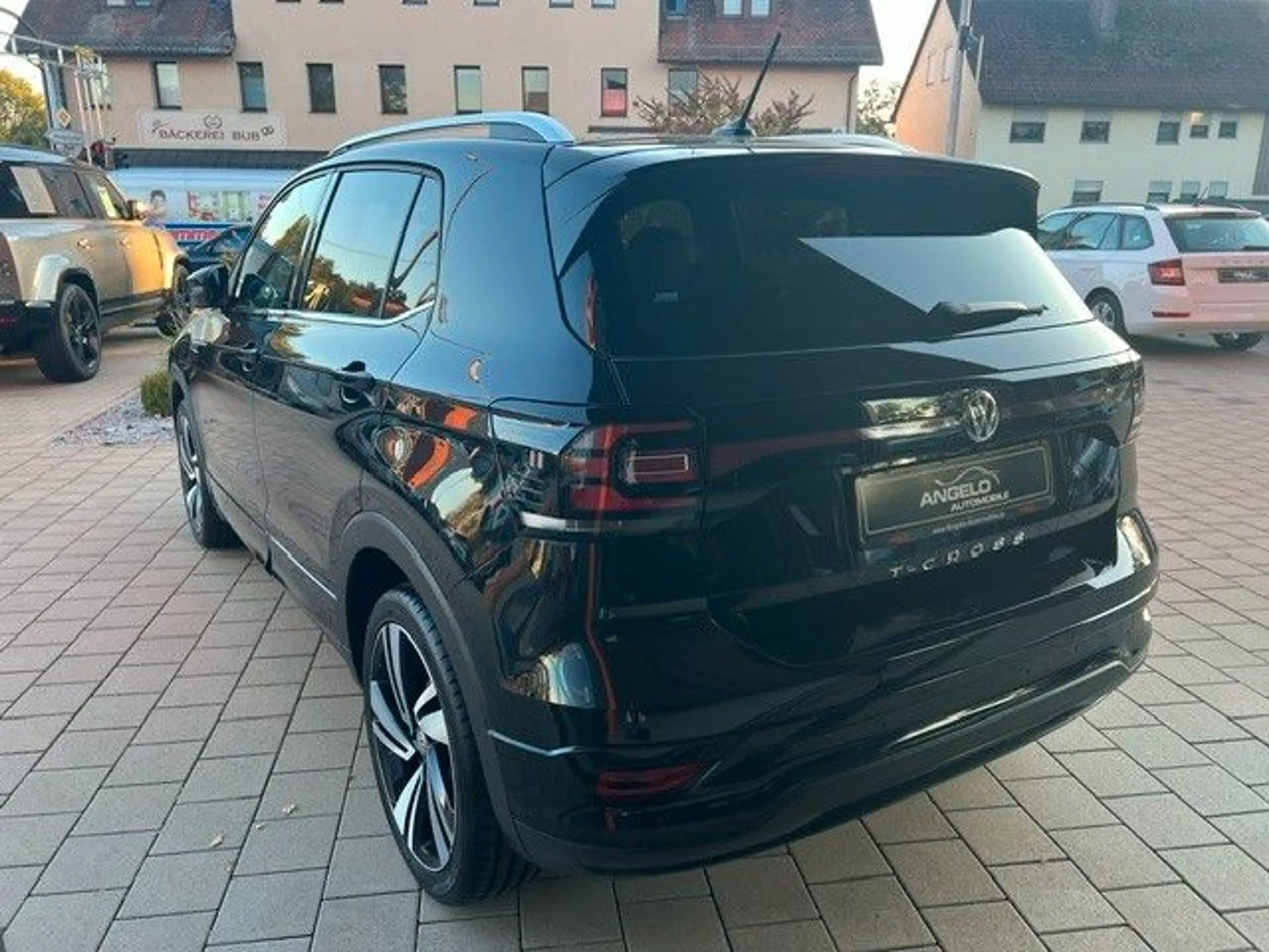 Volkswagen T-Cross 1,0 TSI Style R-Line *Navi*LED*ACC*Kame* — photo 13