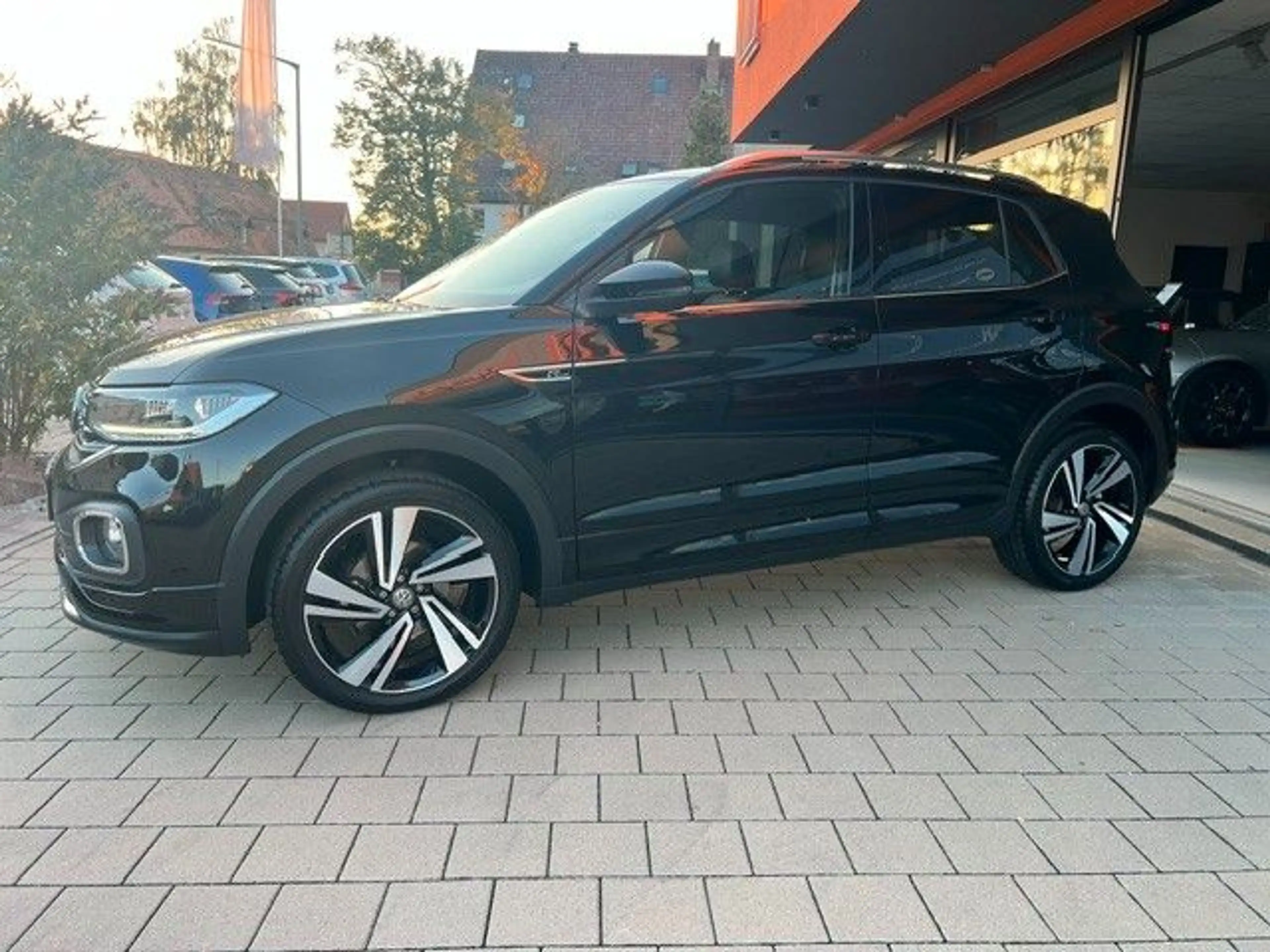 Volkswagen T-Cross 1,0 TSI Style R-Line *Navi*LED*ACC*Kame* — photo 11