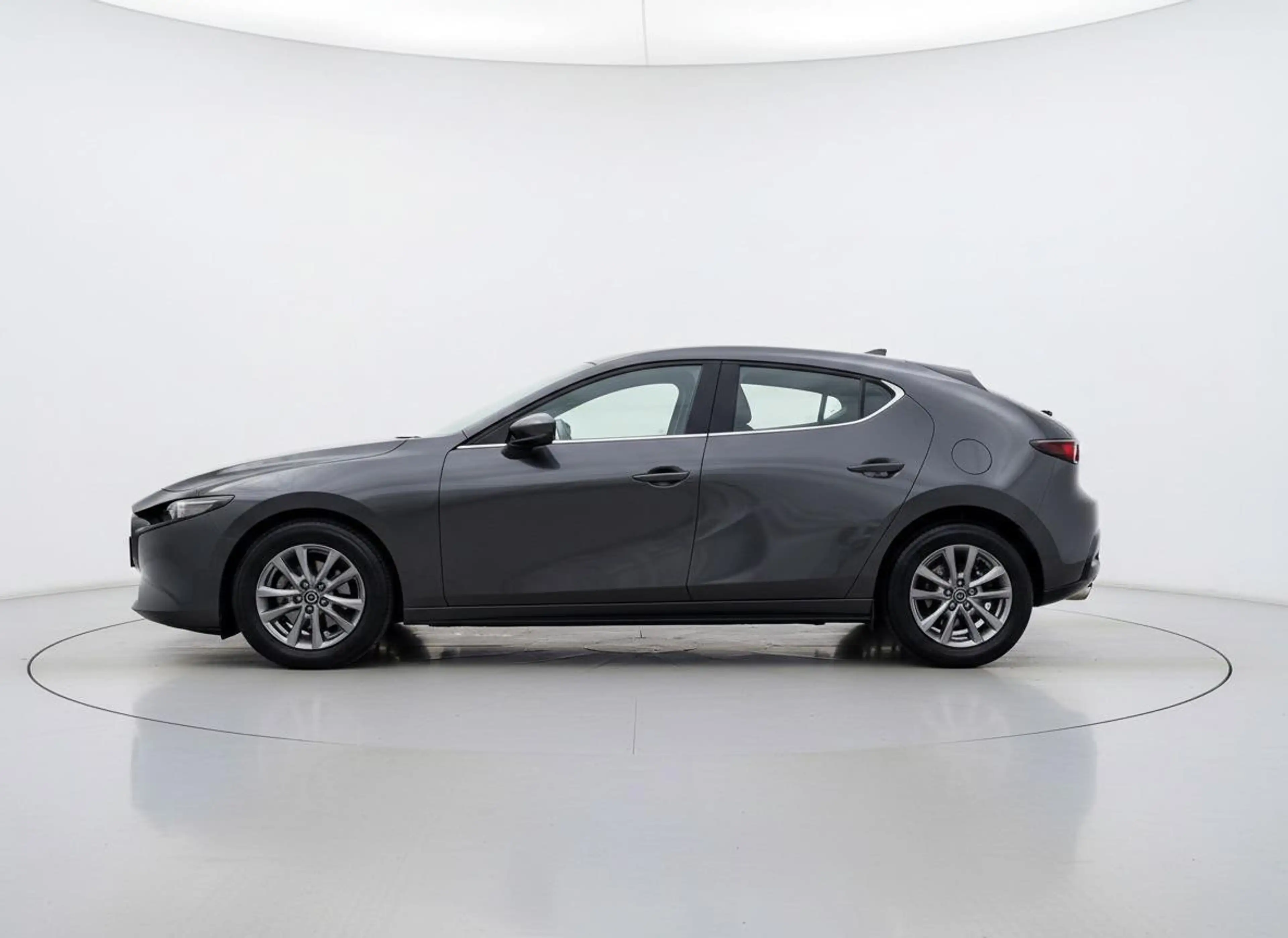 Mazda 3 2.0 e-SkyActiv-G M Hybrid 122 Camera — photo 4