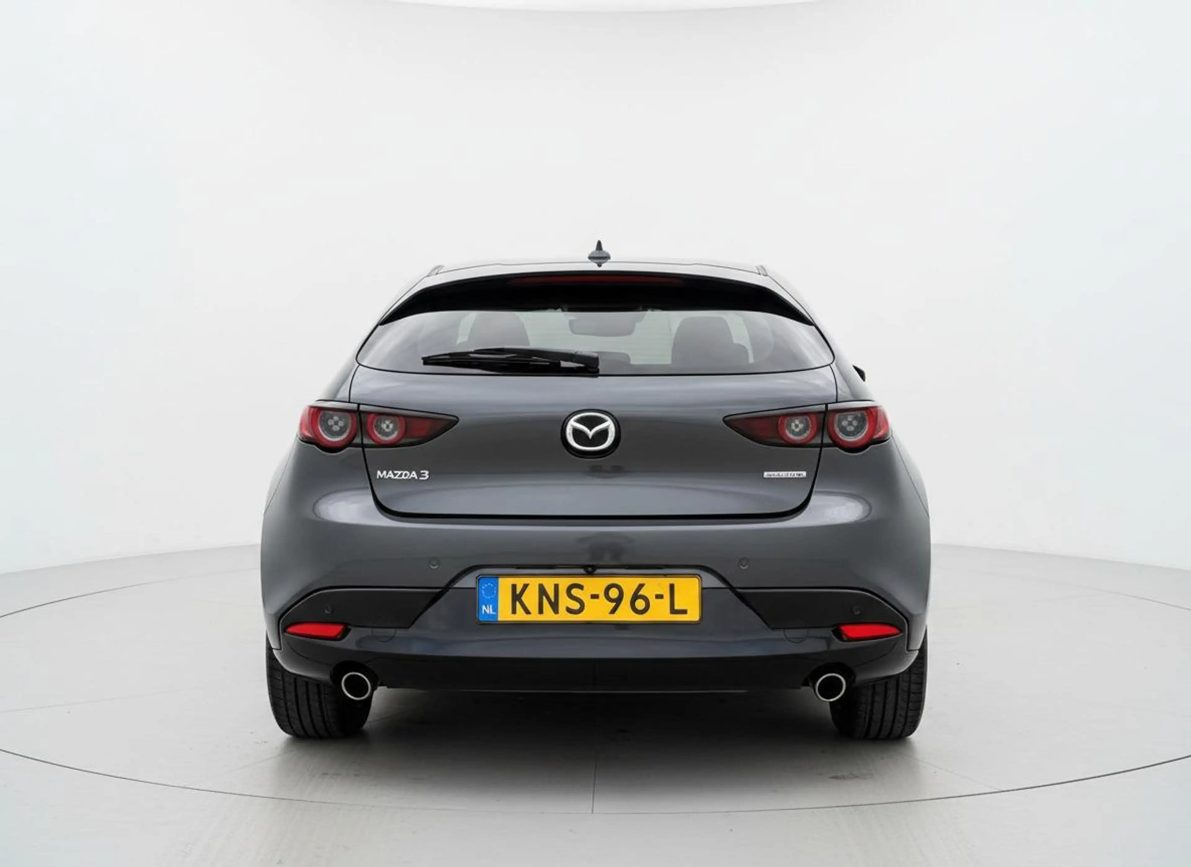 Mazda 3 2.0 e-SkyActiv-G M Hybrid 122 Camera — photo 7