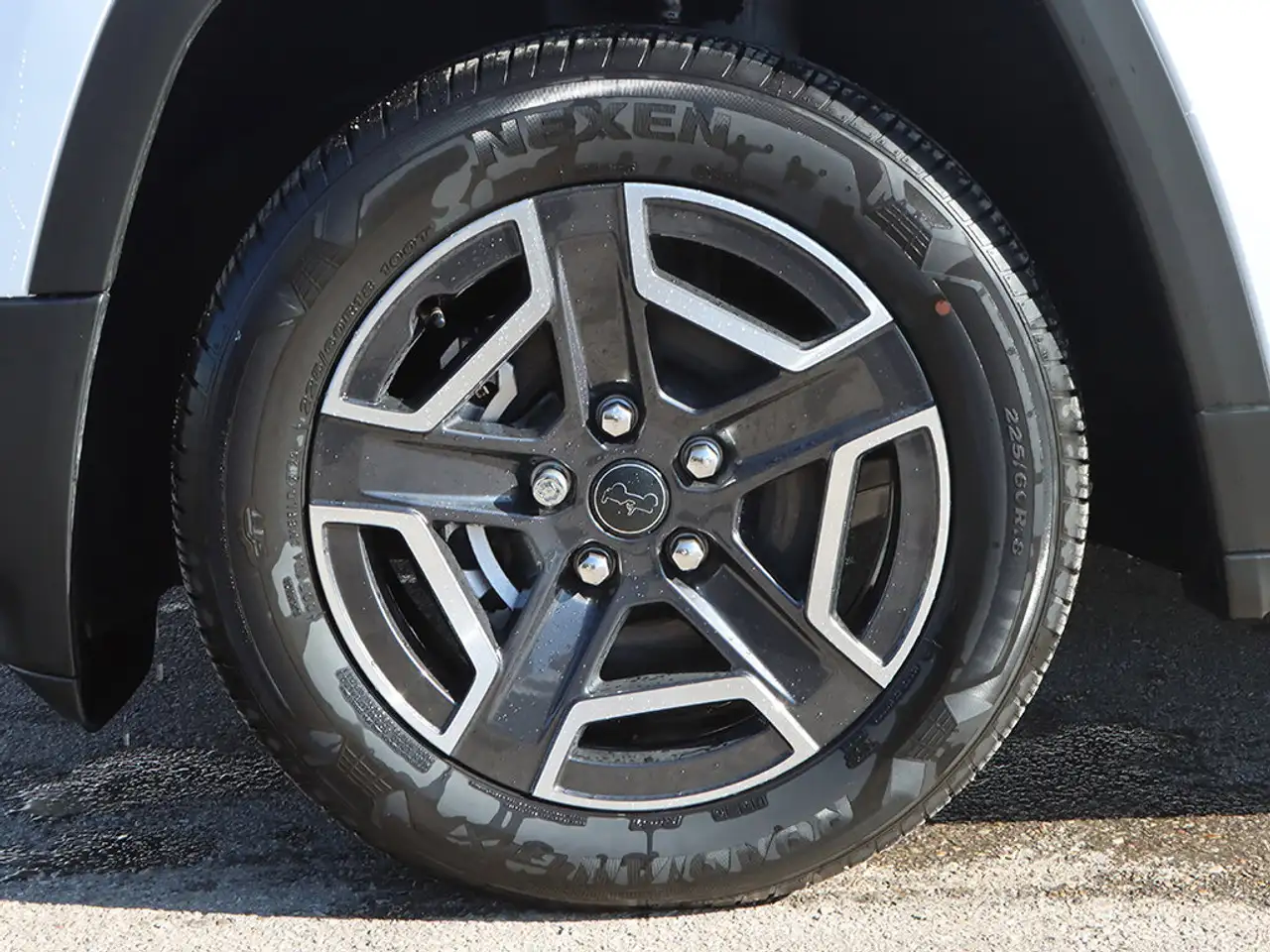 Jeep Cherokee снимка Jeep Cherokee