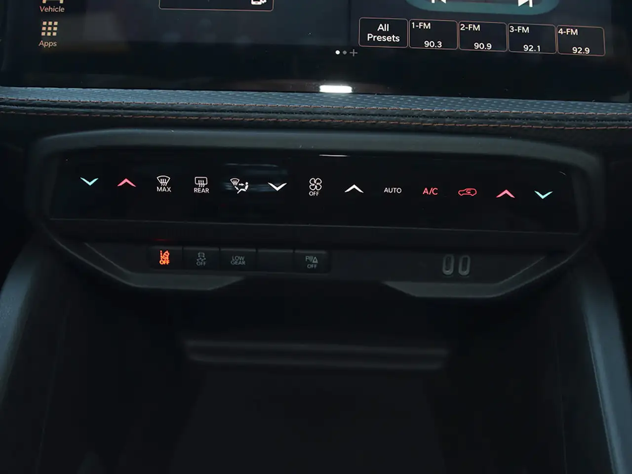 Jeep Cherokee снимка Jeep Cherokee