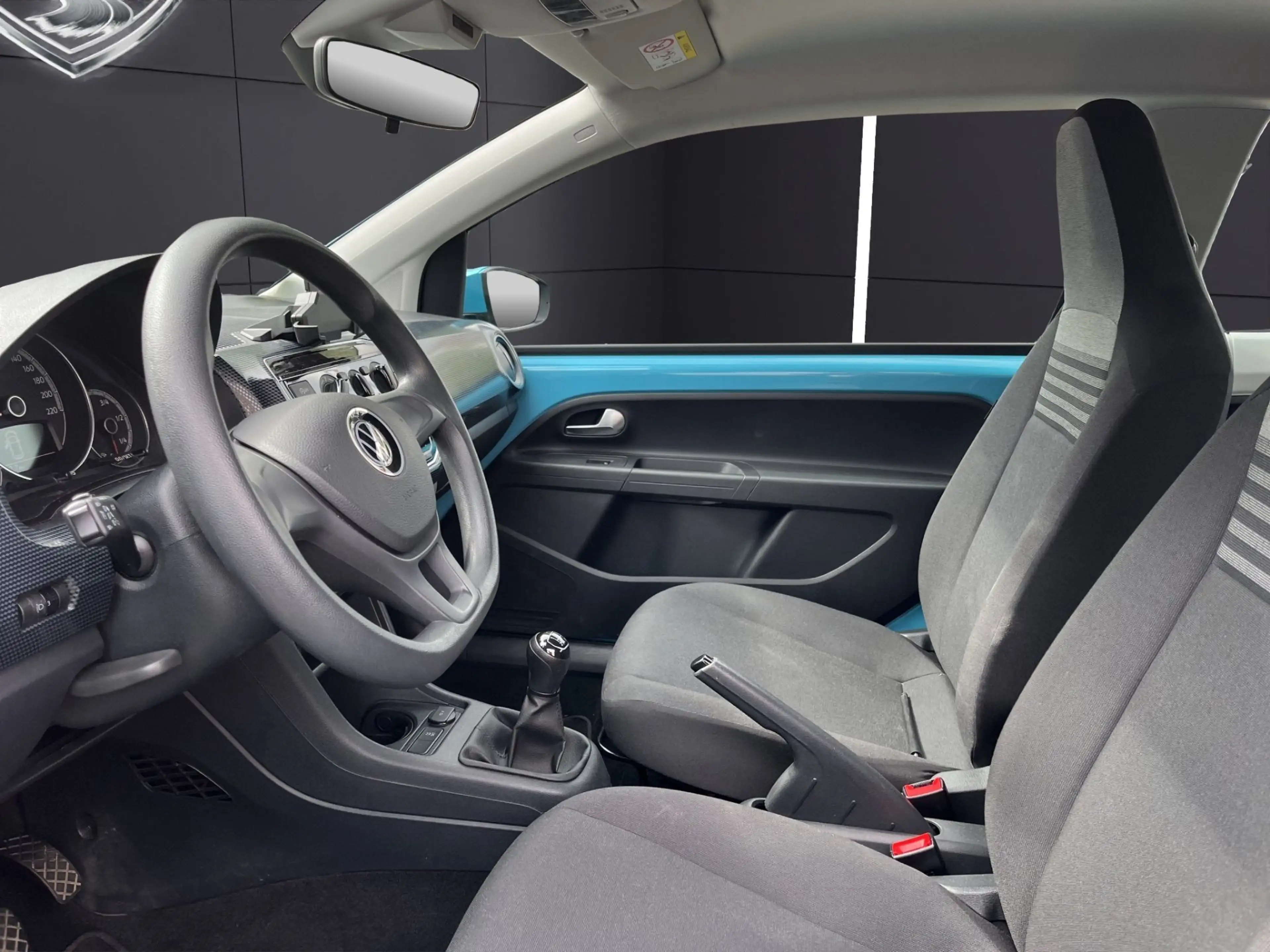 Volkswagen up! 1.0 (EURO 6d) — photo 13