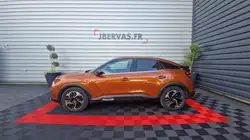 Citroen C4 PURETECH 130 SS EAT8 SHINE