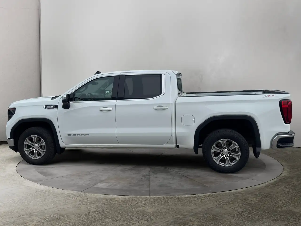 GMC Sierra 1500 снимка GMC Sierra 1500