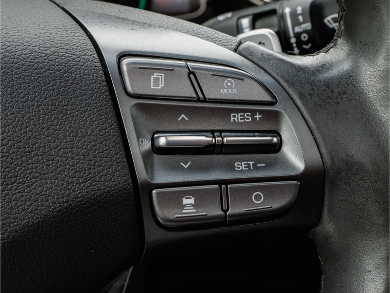 Hyundai IONIQ Premium EV 38 kWh Warmtepomp/ Trekhaak/ Lederen in — photo 39