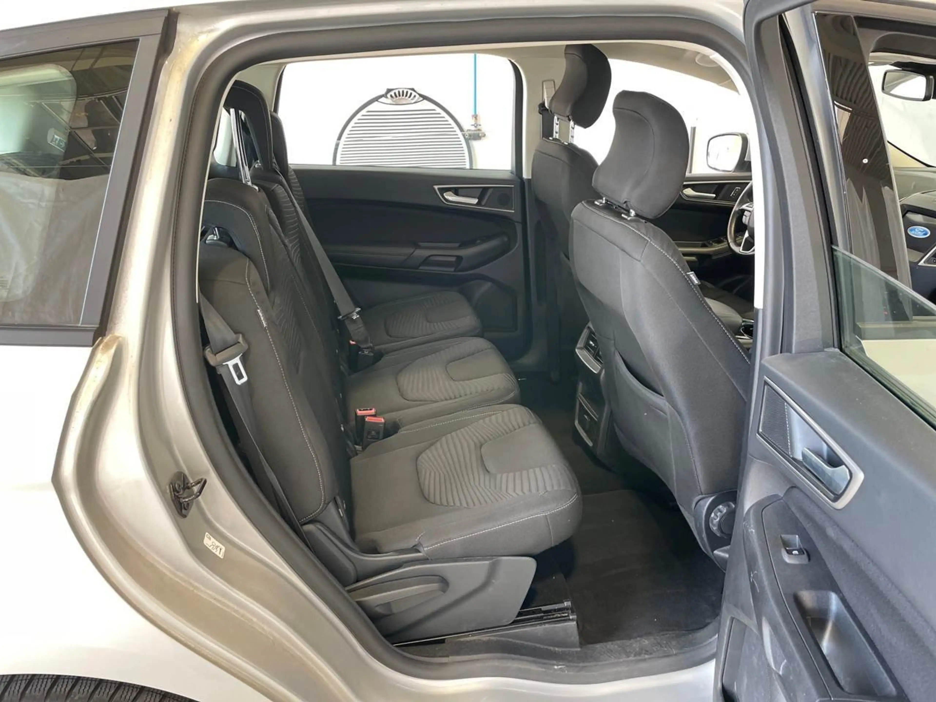 Ford S-Max 2.5 Duratec (FHEV) Trend AHK SpoSi Key AUT — photo 10
