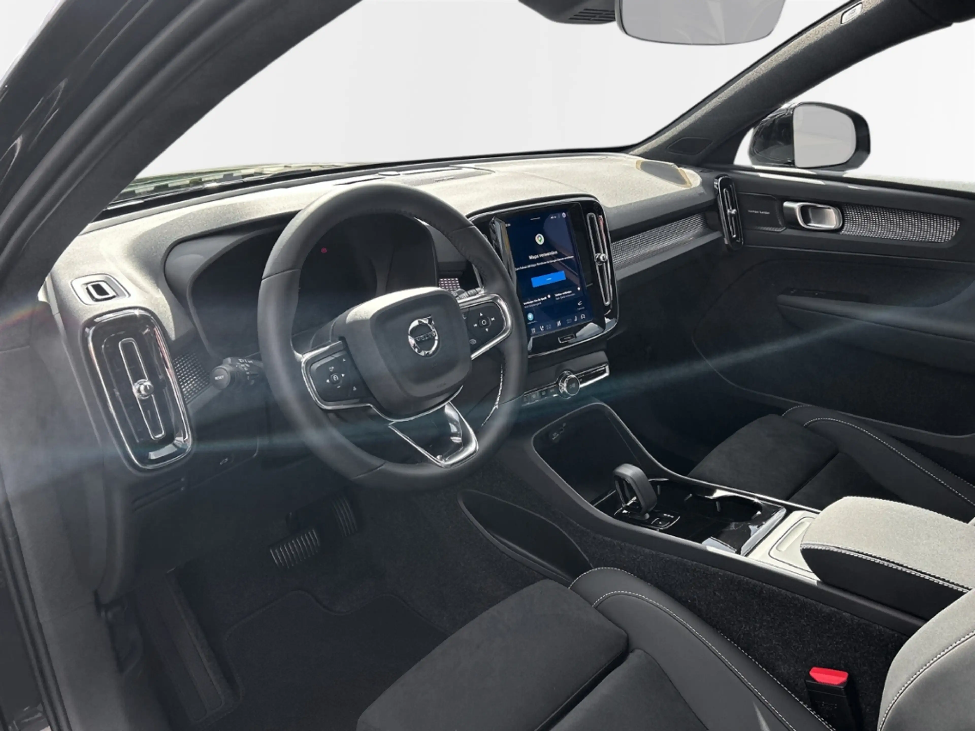 Volvo EX40 300 kW Twin Motor AWD Ultra Black Edition — photo 14