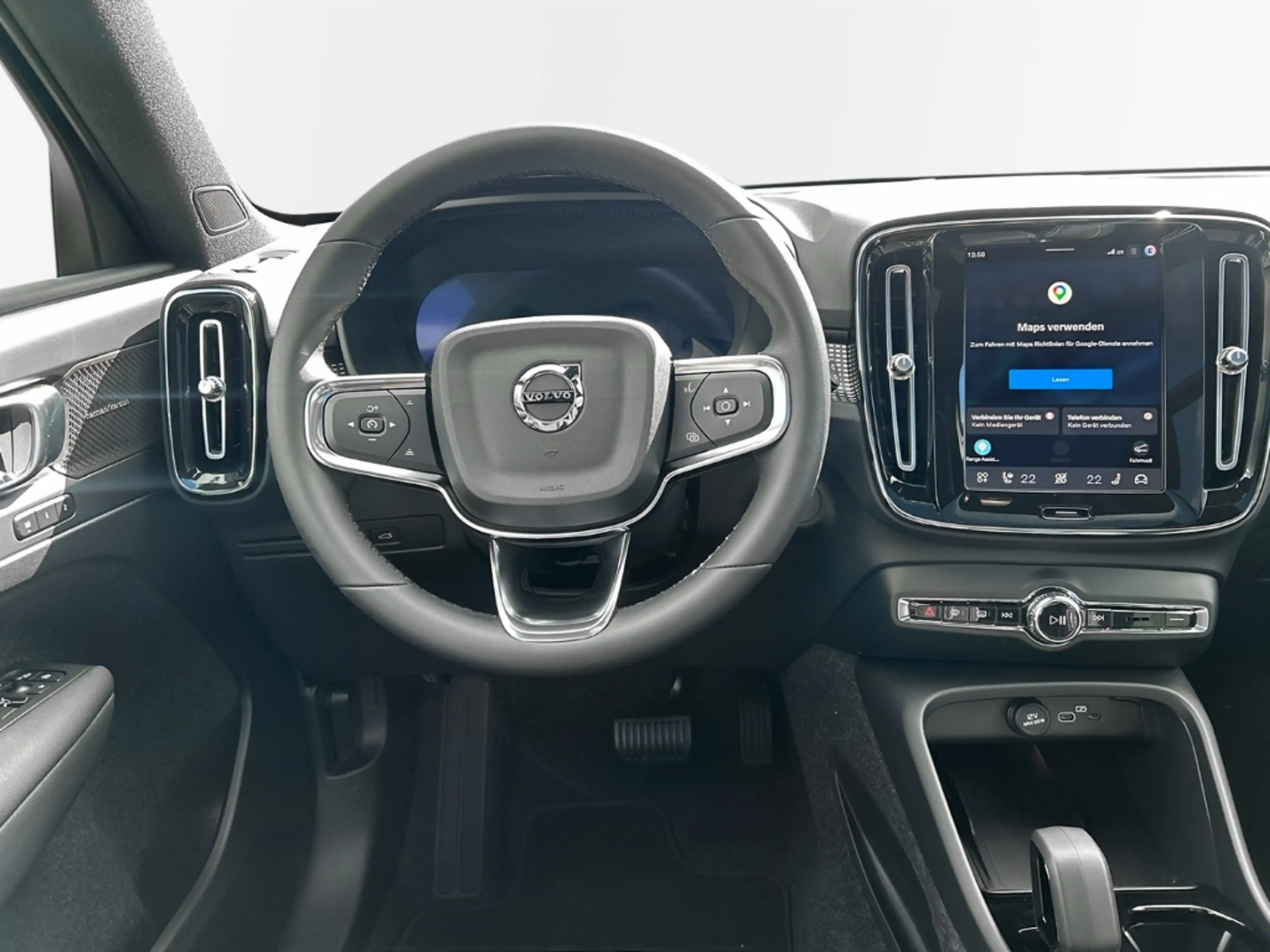 Volvo EX40 300 kW Twin Motor AWD Ultra Black Edition — photo 13
