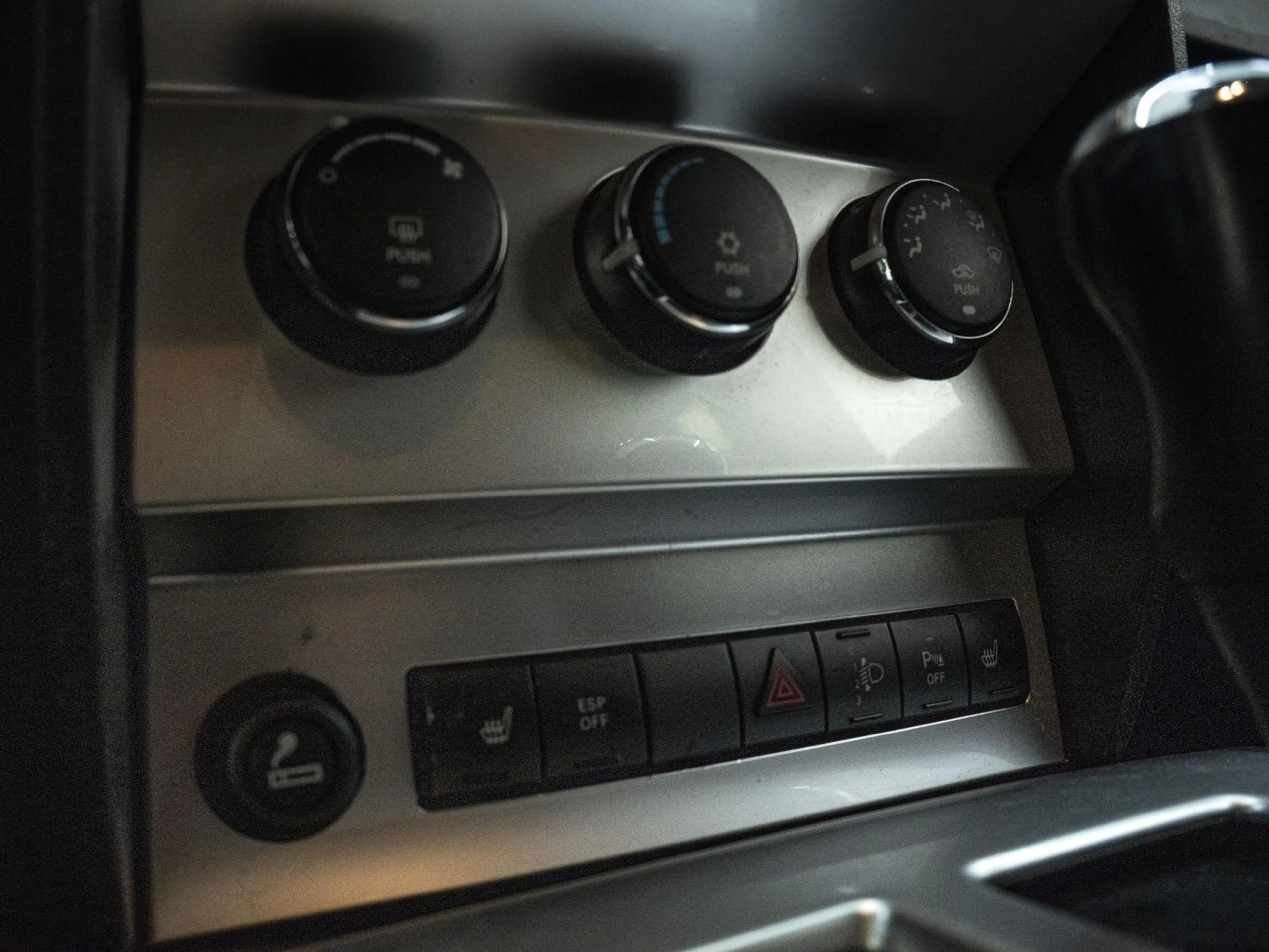 Dodge Nitro 2.8 CRD SE | Airco | Stoelverwarming | Verstraler — photo 9