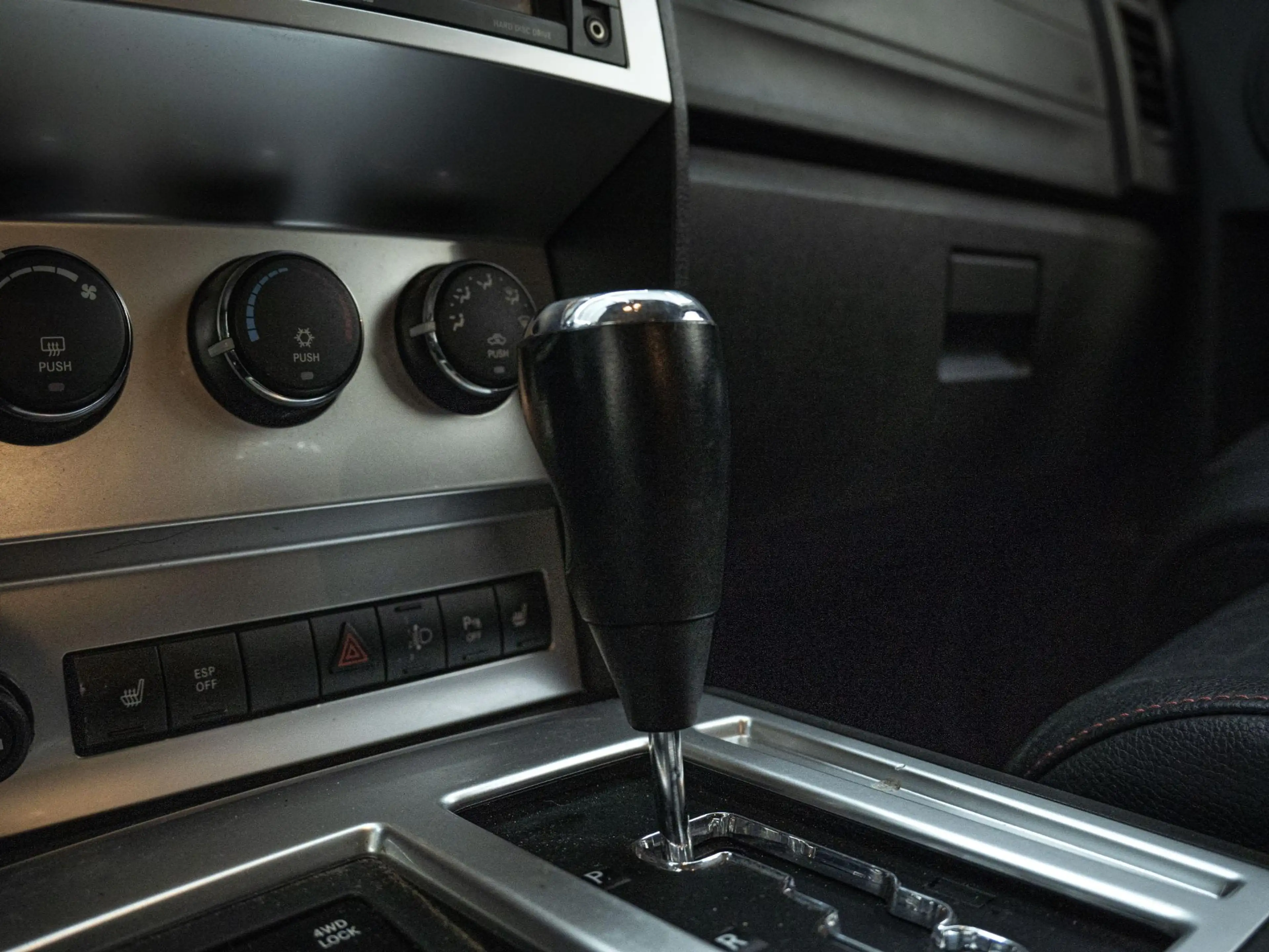 Dodge Nitro 2.8 CRD SE | Airco | Stoelverwarming | Verstraler — photo 8