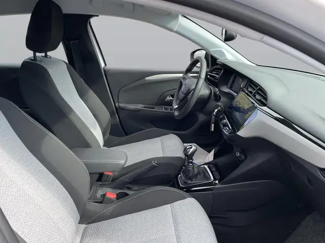 Opel Corsa view 11