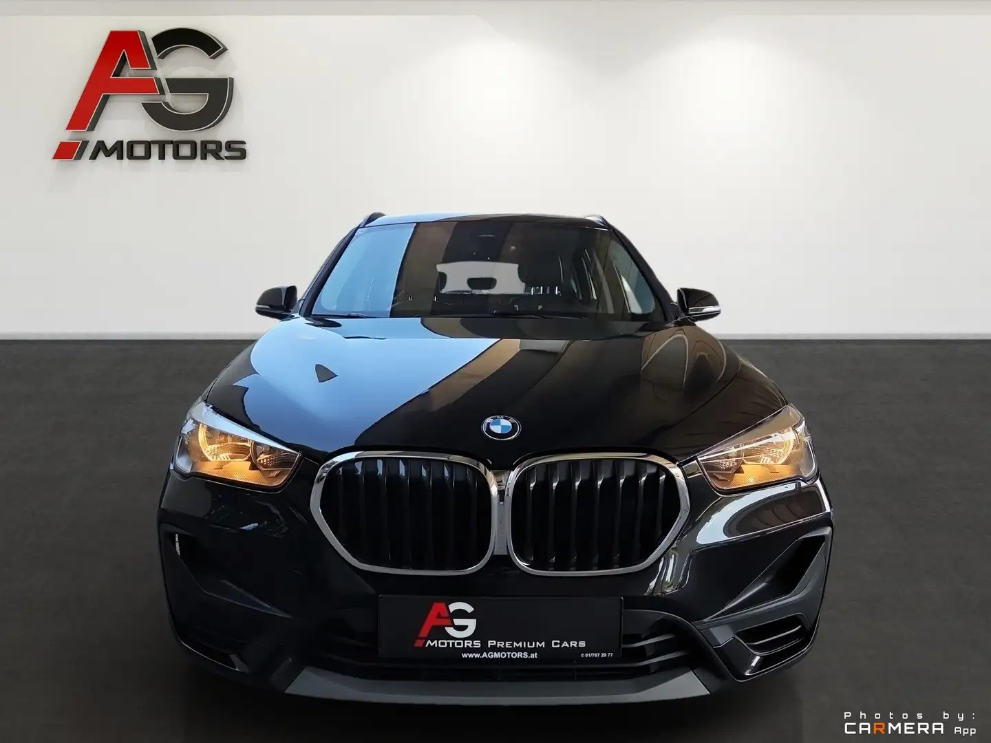 BMW X1 xDrive20i Aut./Navi/Kamera/SHZ/HUD Schwarz - 2
