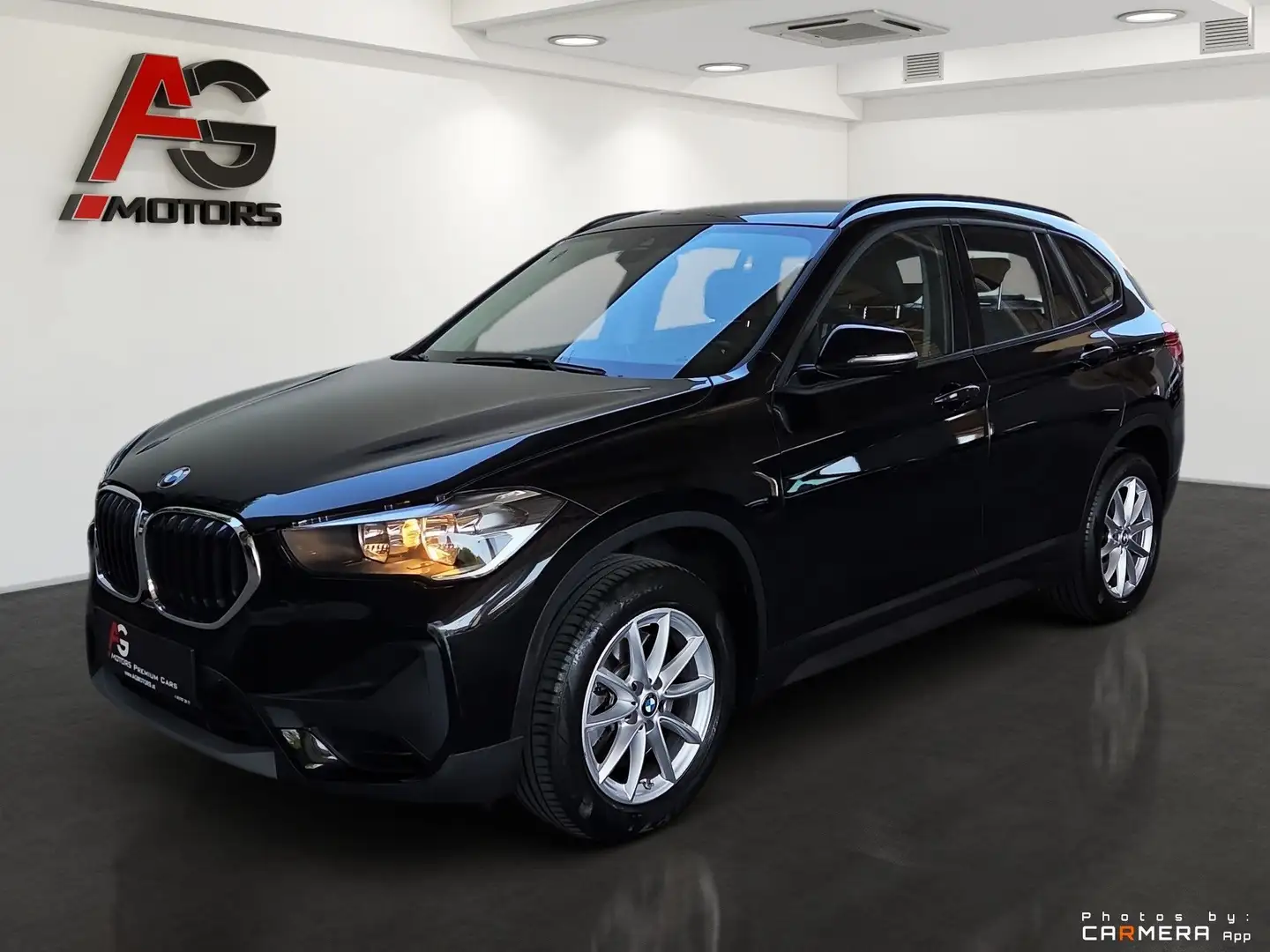 BMW X1 xDrive20i Aut./Navi/Kamera/SHZ/HUD Schwarz - 1