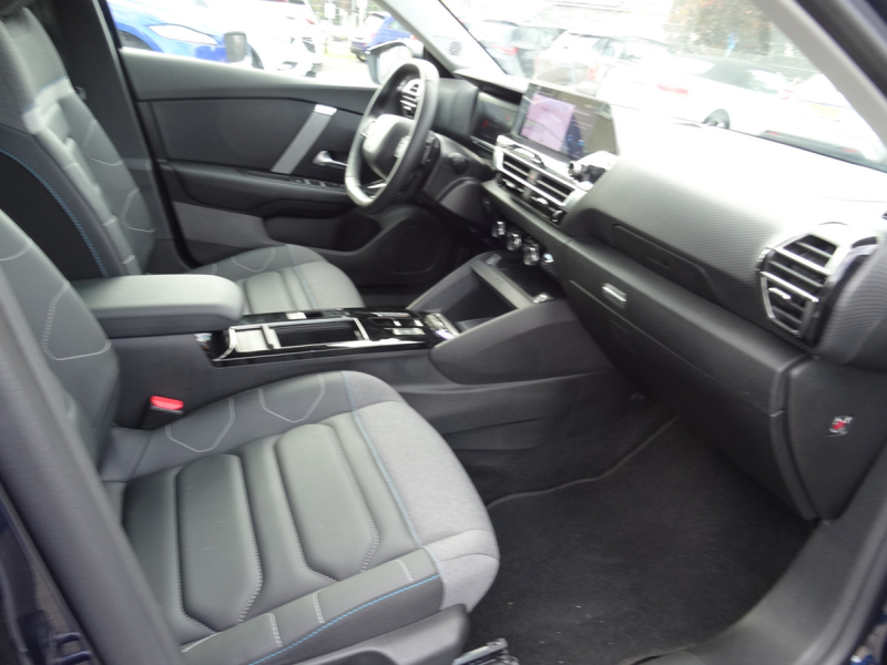 Citroen C4 MAX 1.5 Blue Hdi 130 Automatique — photo 13