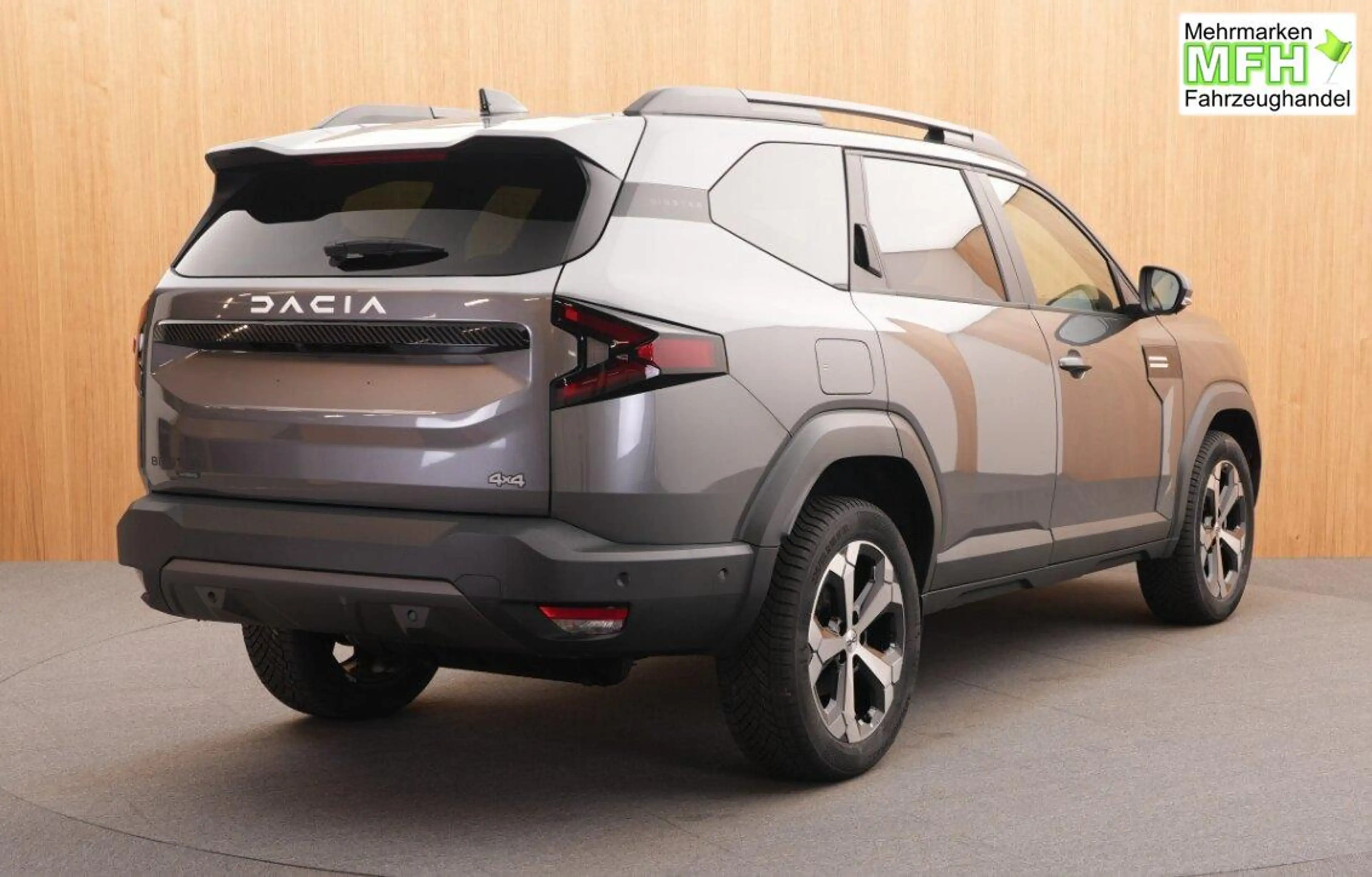 Dacia Bigster Journey LKHZ+SHZ+PDC+RFK Tribrid 150 4x4 113 kW... — photo 3