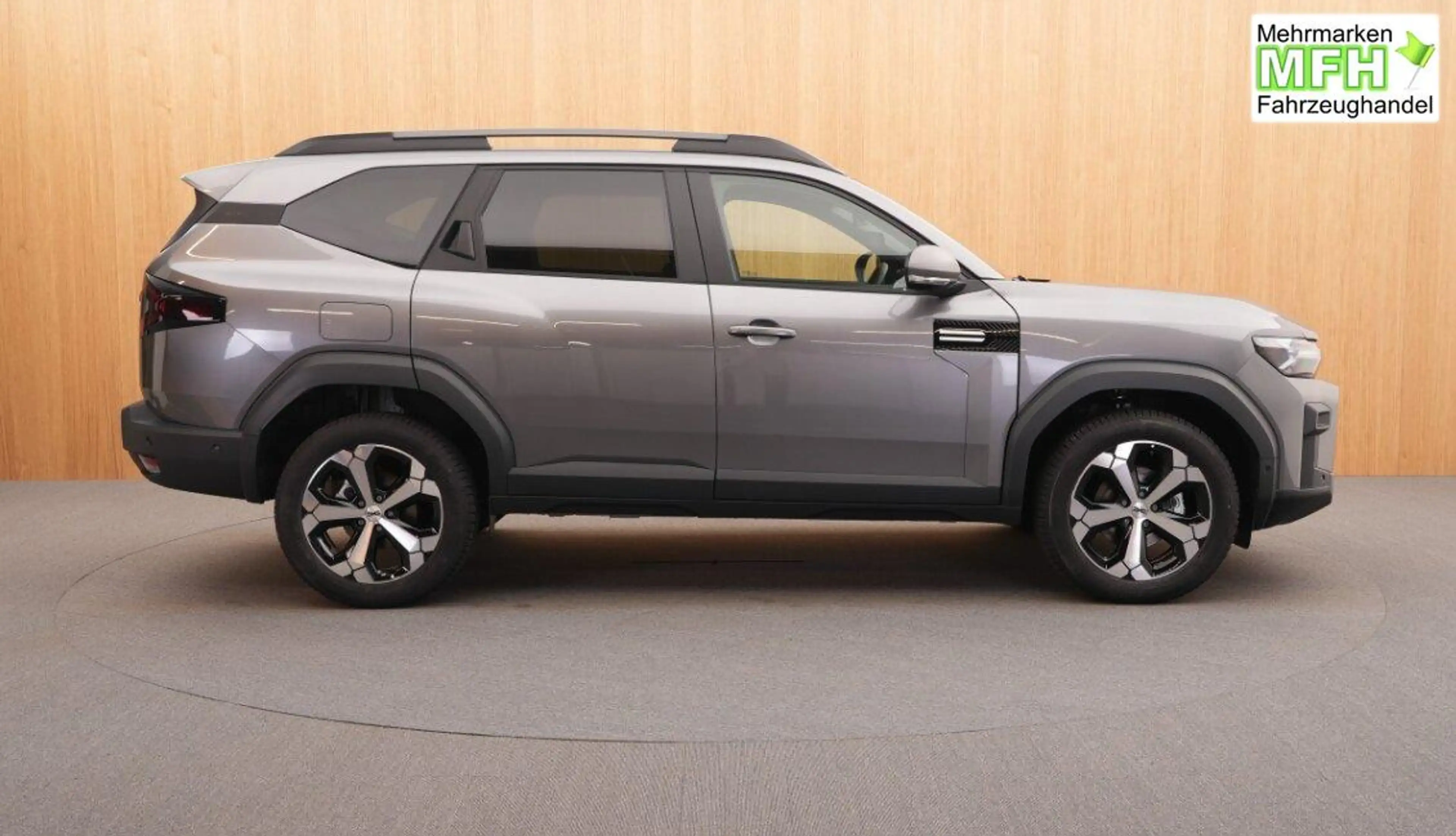 Dacia Bigster Journey LKHZ+SHZ+PDC+RFK Tribrid 150 4x4 113 kW... — photo 4