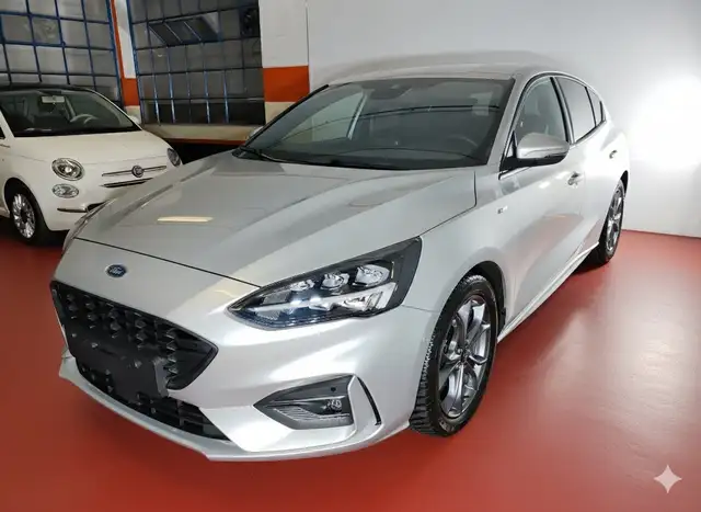 Ford Focus 1.0 EcoBoost 125cv 5p ST-Line + Navi + Led