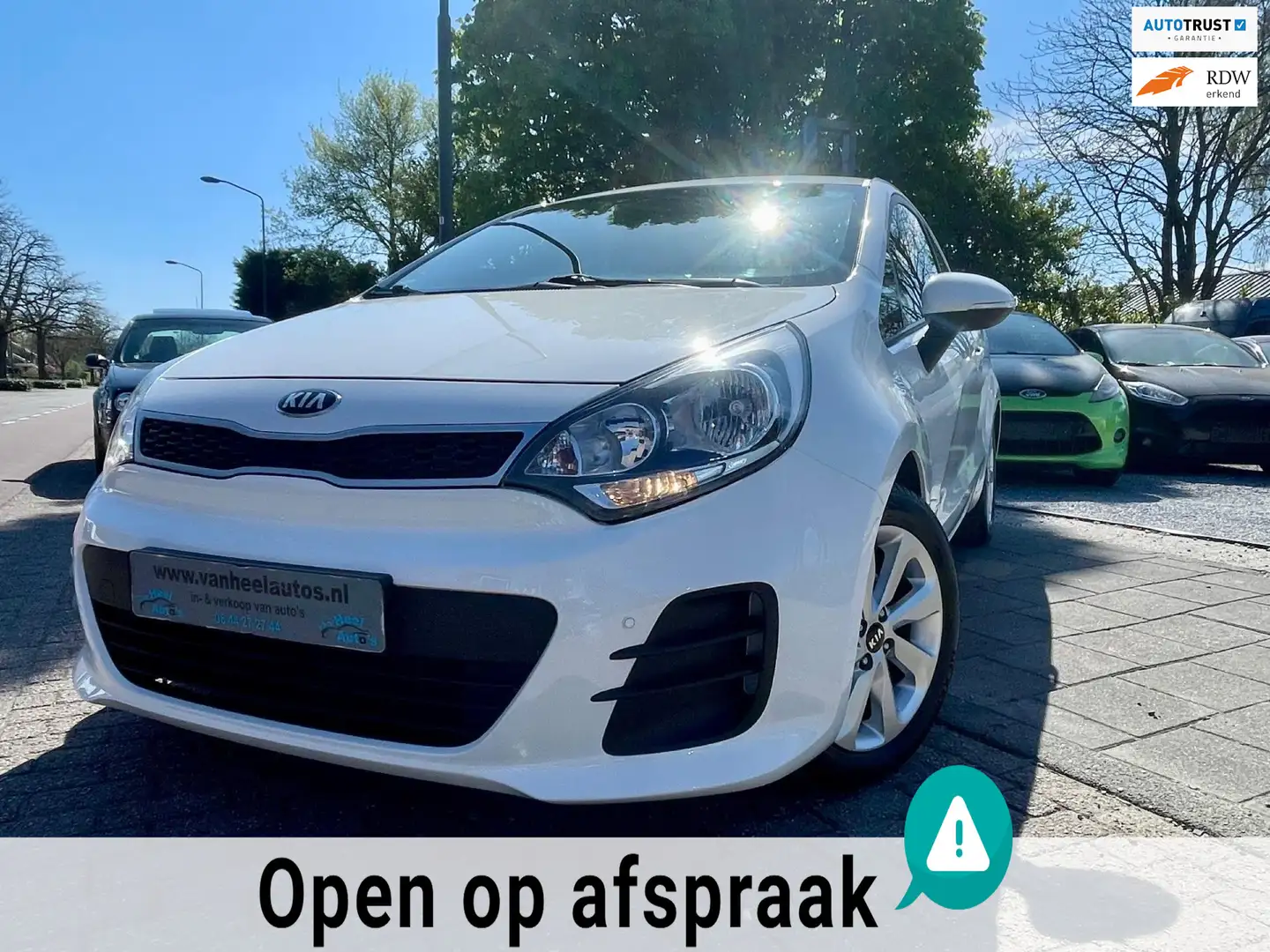 Kia Rio 1.2 CVVT Dynamic Clima Elek Pakket Lmv Navi Pdc Wit - 1