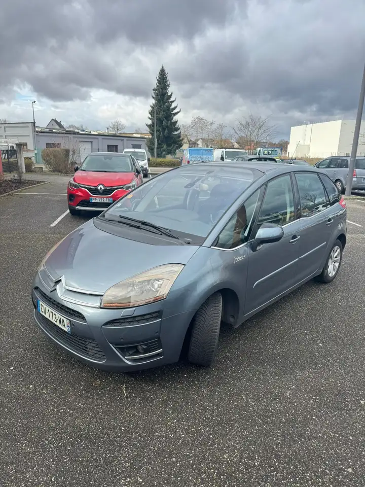 Citroen C4 Picasso HDi 138 FAP Exclusive BMP6