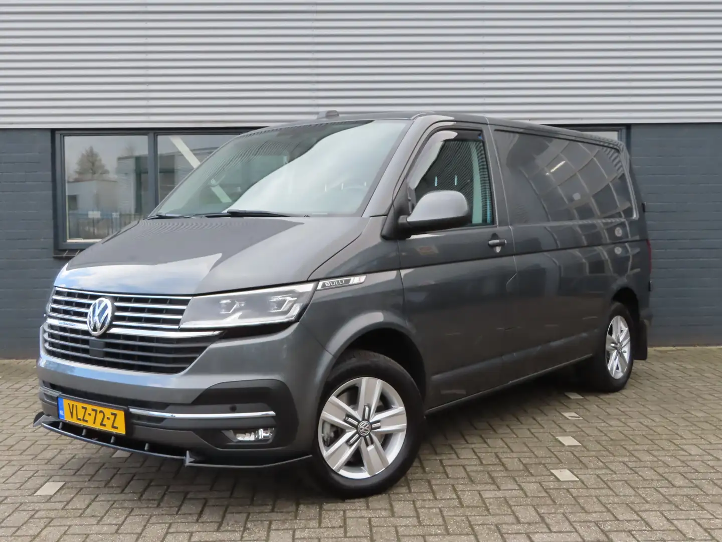 Volkswagen T6.1 Transporter 2.0 TDI L1H1 28 Bulli DSG | Full led | camera | ad Gris - 1