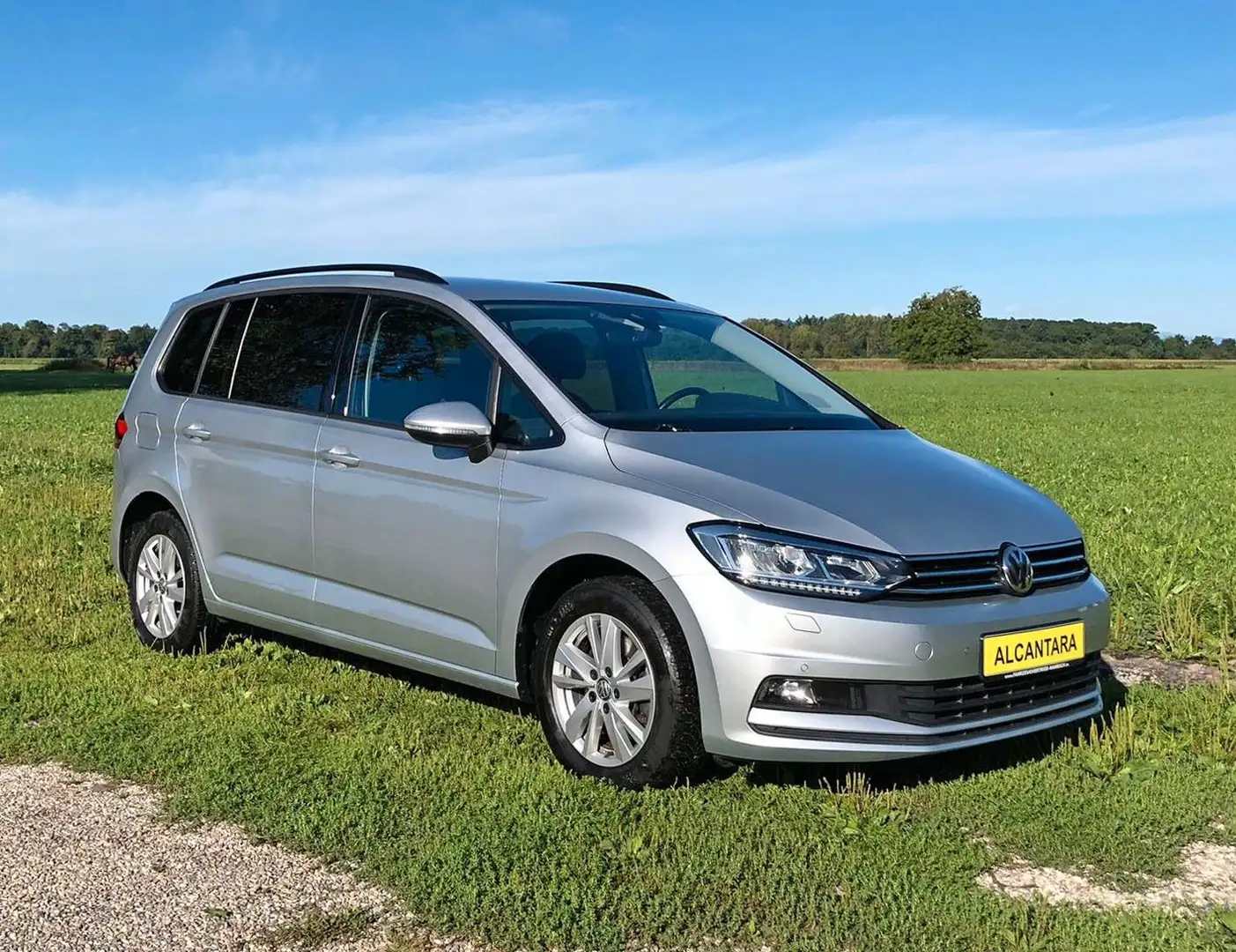 Volkswagen Touran / 7 SITZE / ALCANTARA / STANDHZNG. / LED Silber - 2