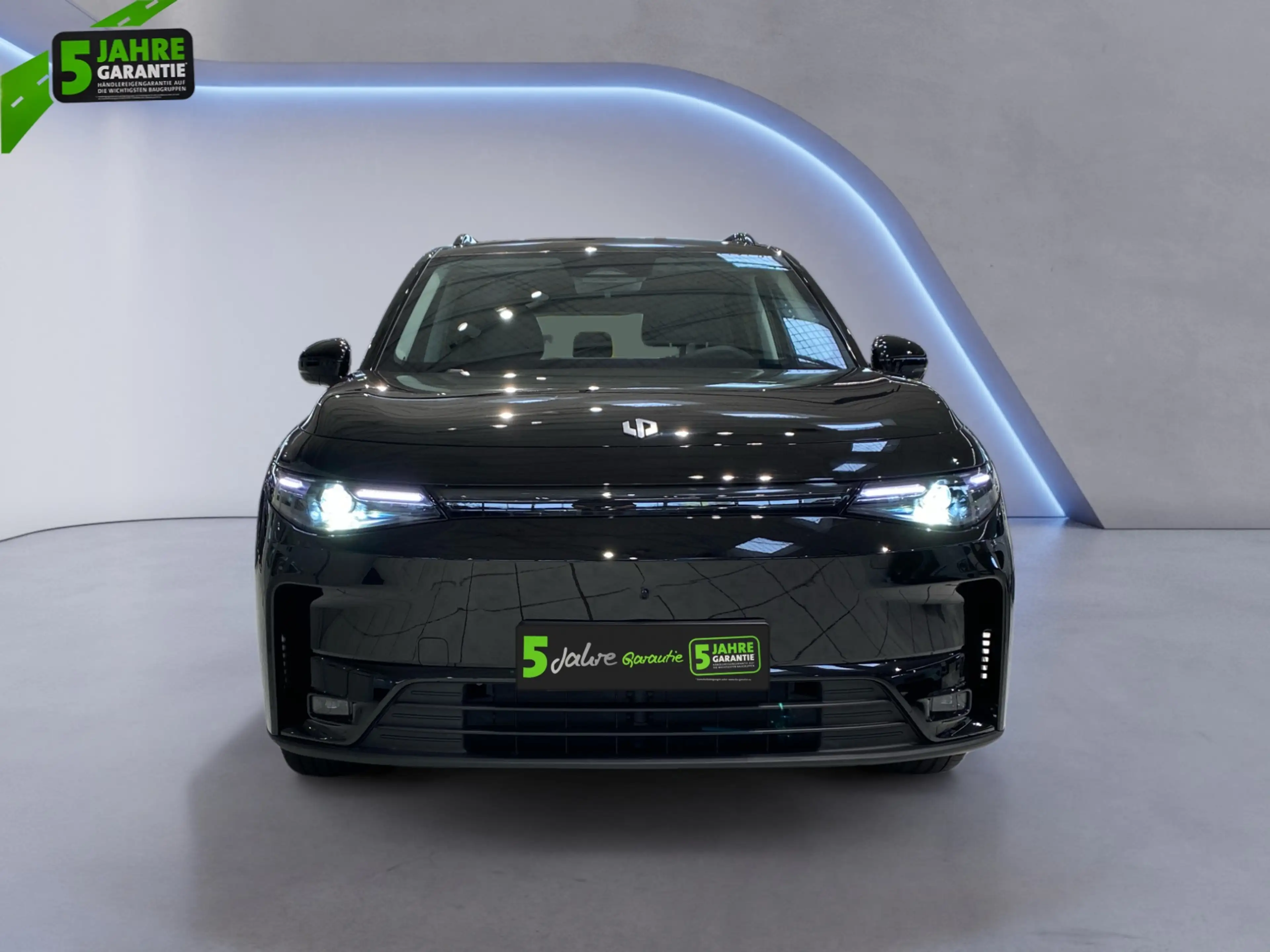 Leapmotor C10 REEV Design NEUWAGEN SOFORT VERFÜGBAR — photo 10