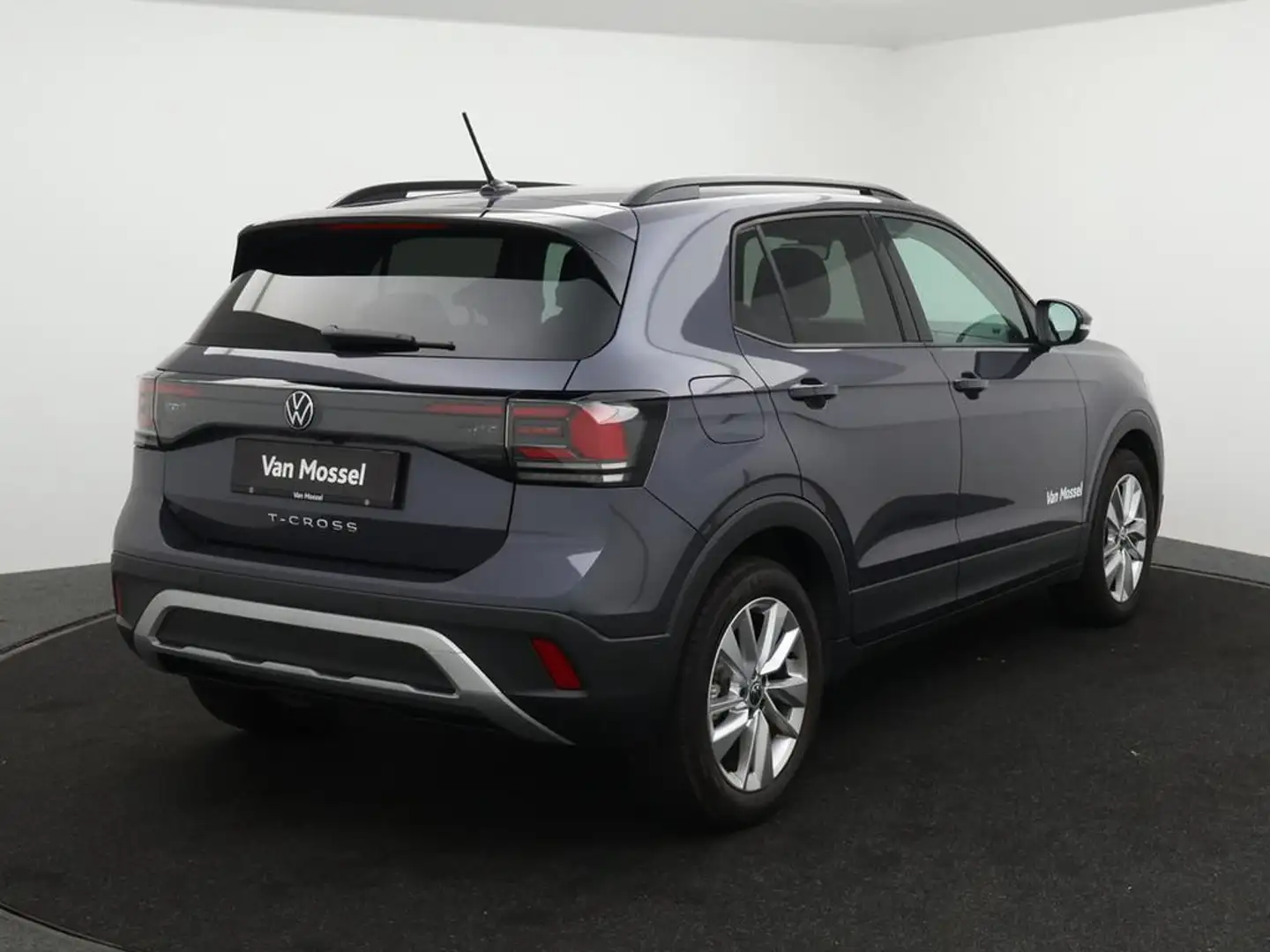 Volkswagen T-Cross Life United 1.0 TSI 85 kW (116 pk) 6 versnellingen manueel / DEMO Grijs - 2