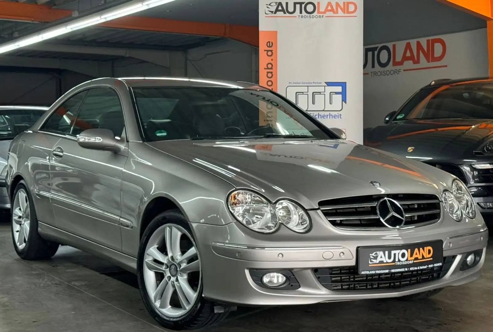 Mercedes-Benz CLK 200 Kompressor*AUTOMATIK*PDC*LEDER*SHZG Szürke - 1