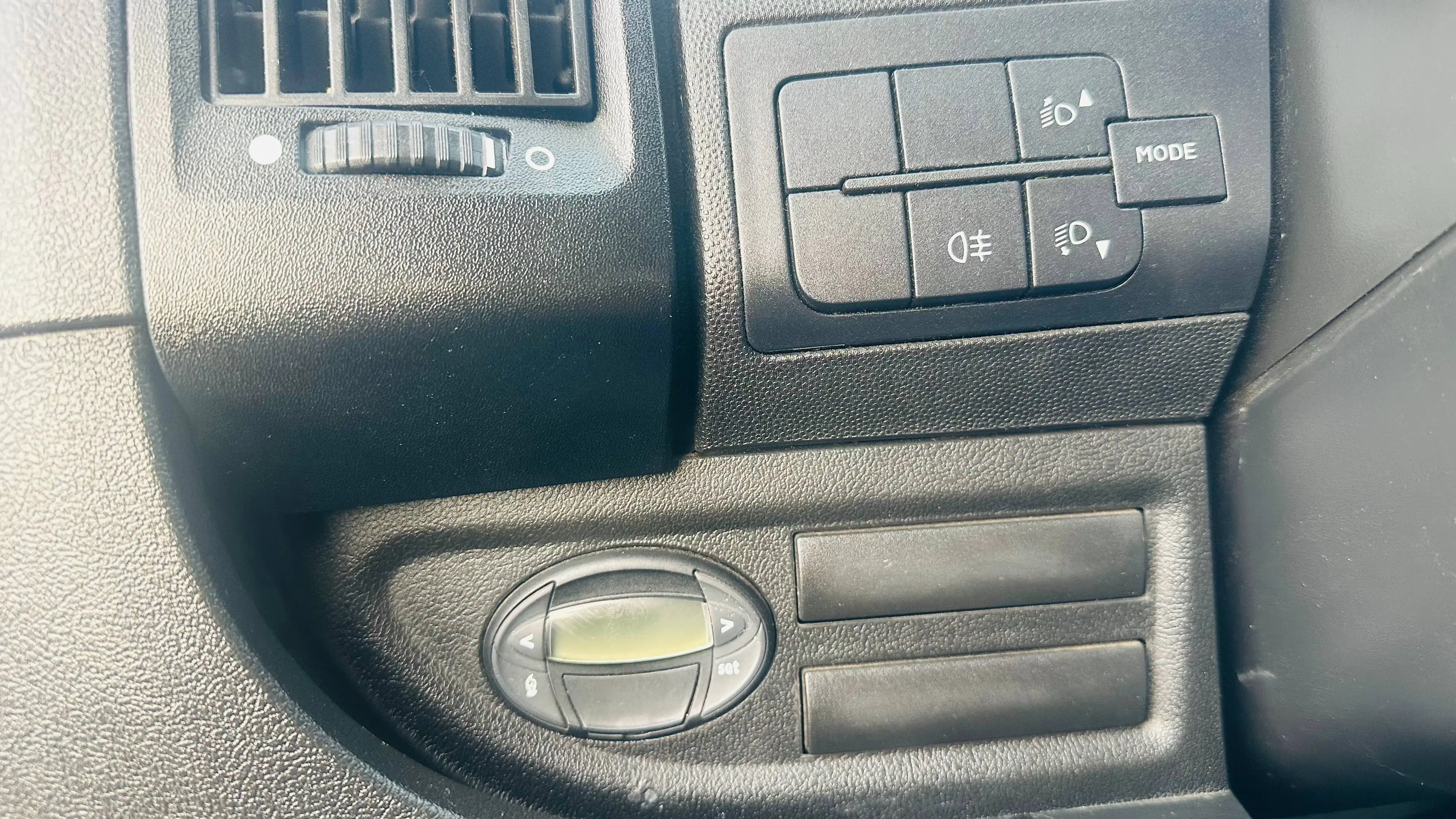 Peugeot Boxer 435 L3 BlueHDi 160 STANDHEIZUNG KLIMAAUTOMATIK AHK 6 SITZER TÜV NEU — photo 12