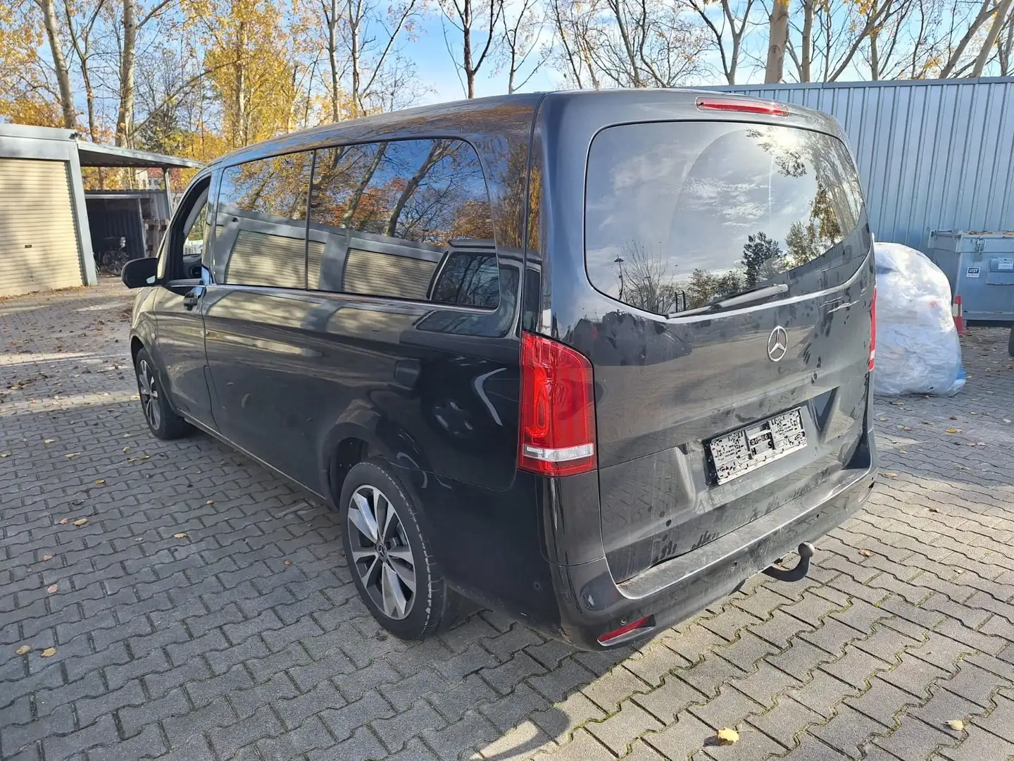 Mercedes-Benz Vito 124 CDI Tourer Lang*Motorschaden* Noir - 2